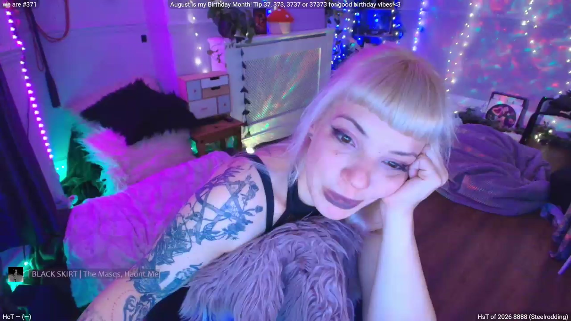 Gallery image thumbnail from LunaWolfie's myfreecams stream on, 08/31/2026, 19:51 image 13 of 20