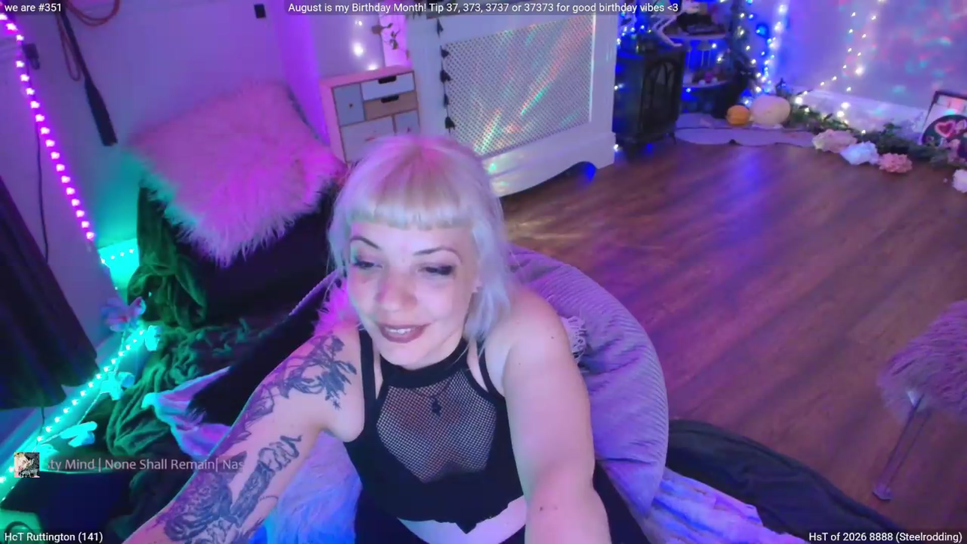 Gallery image thumbnail from LunaWolfie's myfreecams stream on, 08/31/2026, 23:04 image 18 of 20