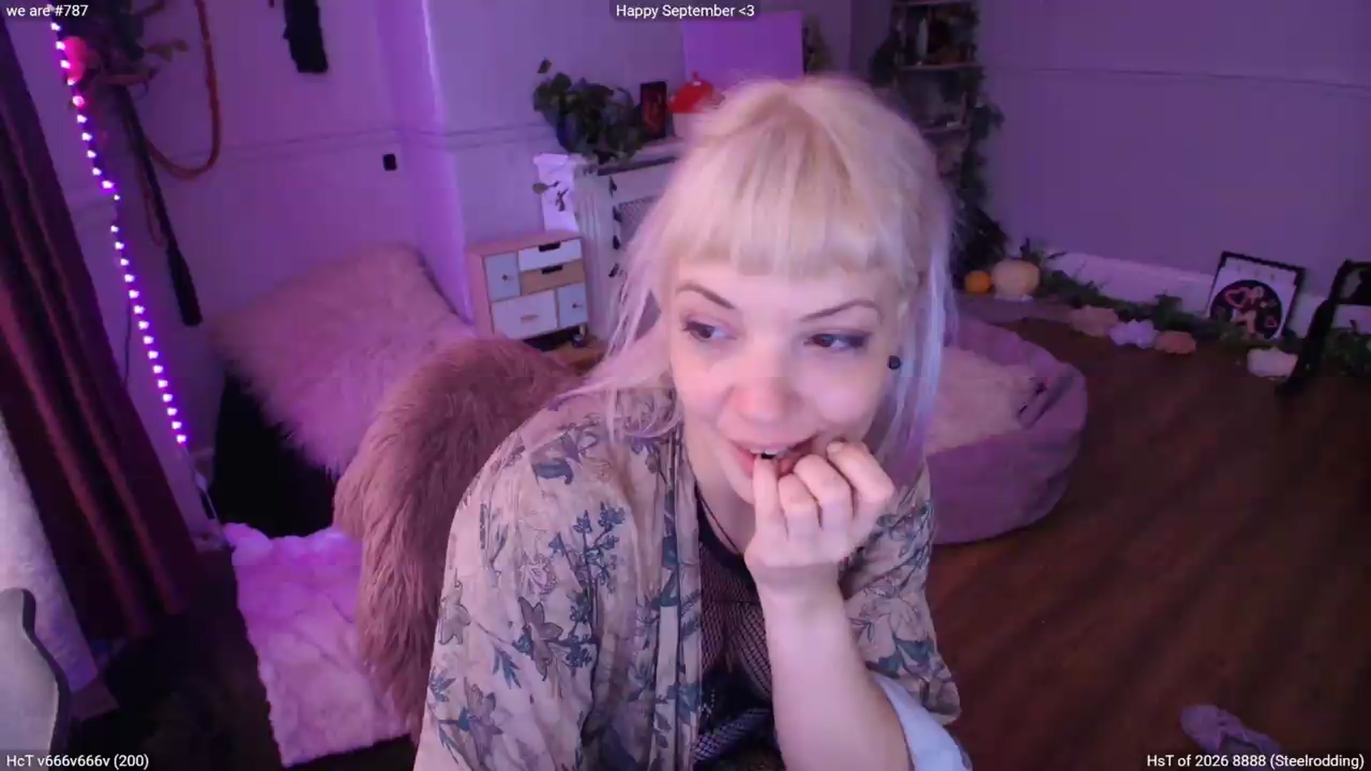 Gallery image thumbnail from LunaWolfie's myfreecams stream on, 09/01/2026, 17:10 image 12 of 20