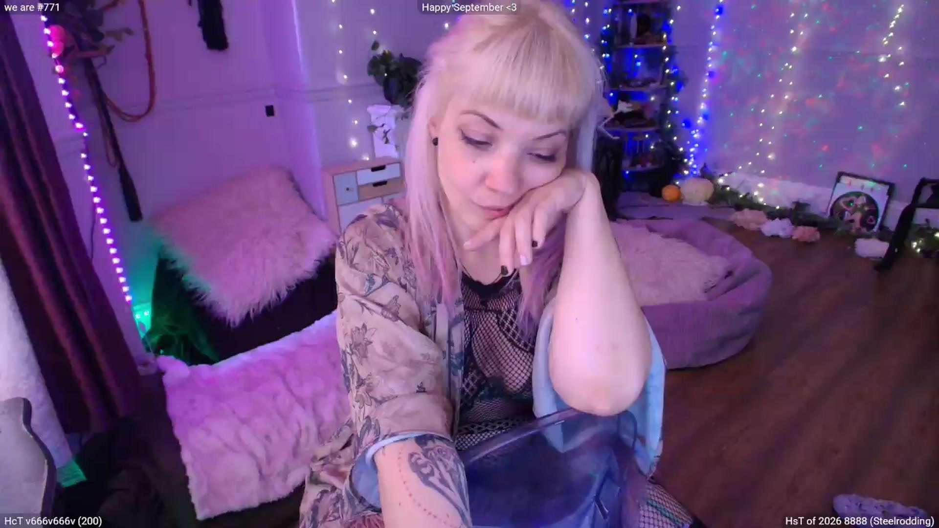 Gallery image thumbnail from LunaWolfie's myfreecams stream on, 09/01/2026, 17:10 image 20 of 20