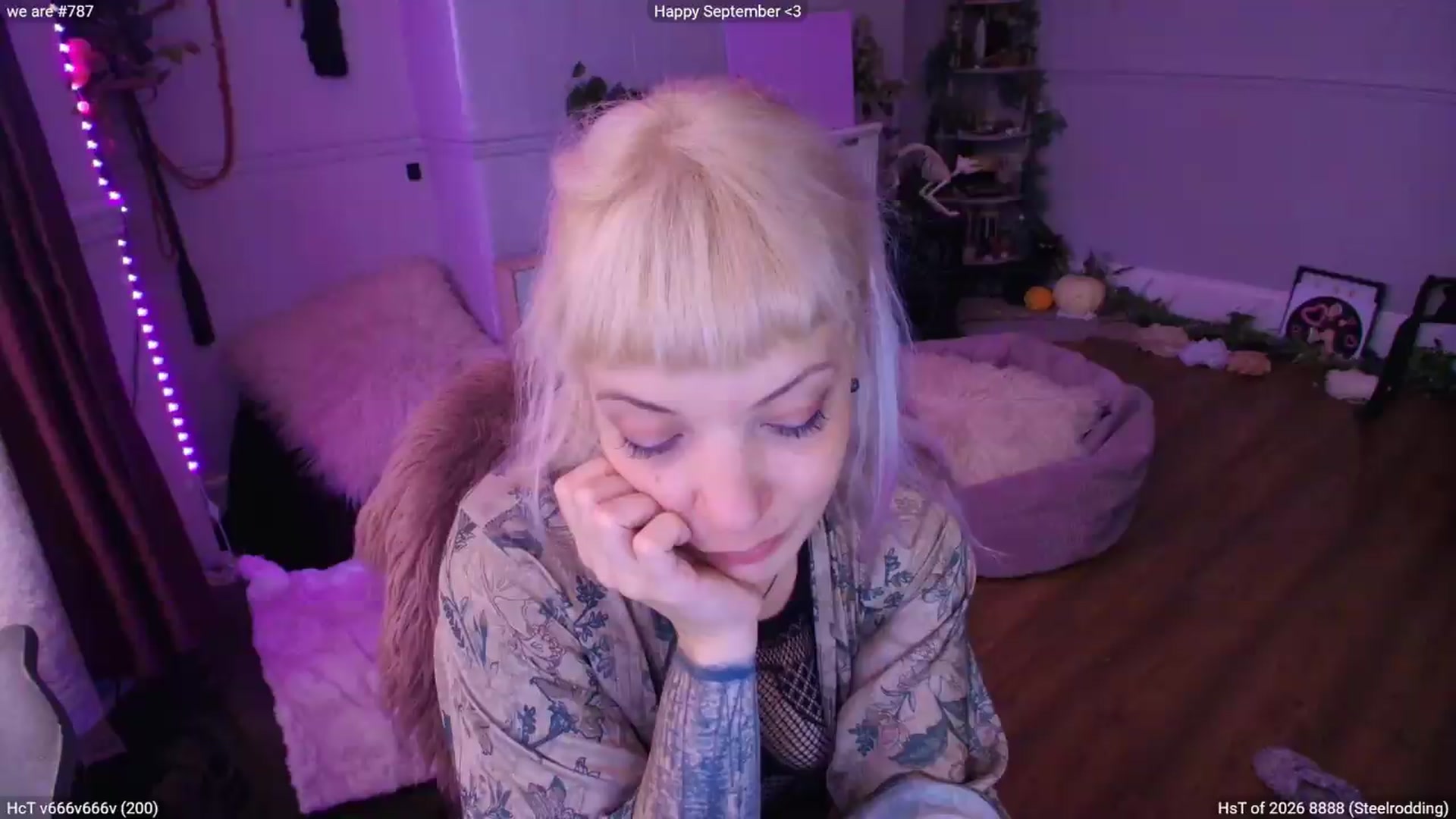 Gallery image thumbnail from LunaWolfie's myfreecams stream on, 09/01/2026, 17:10 image 13 of 20