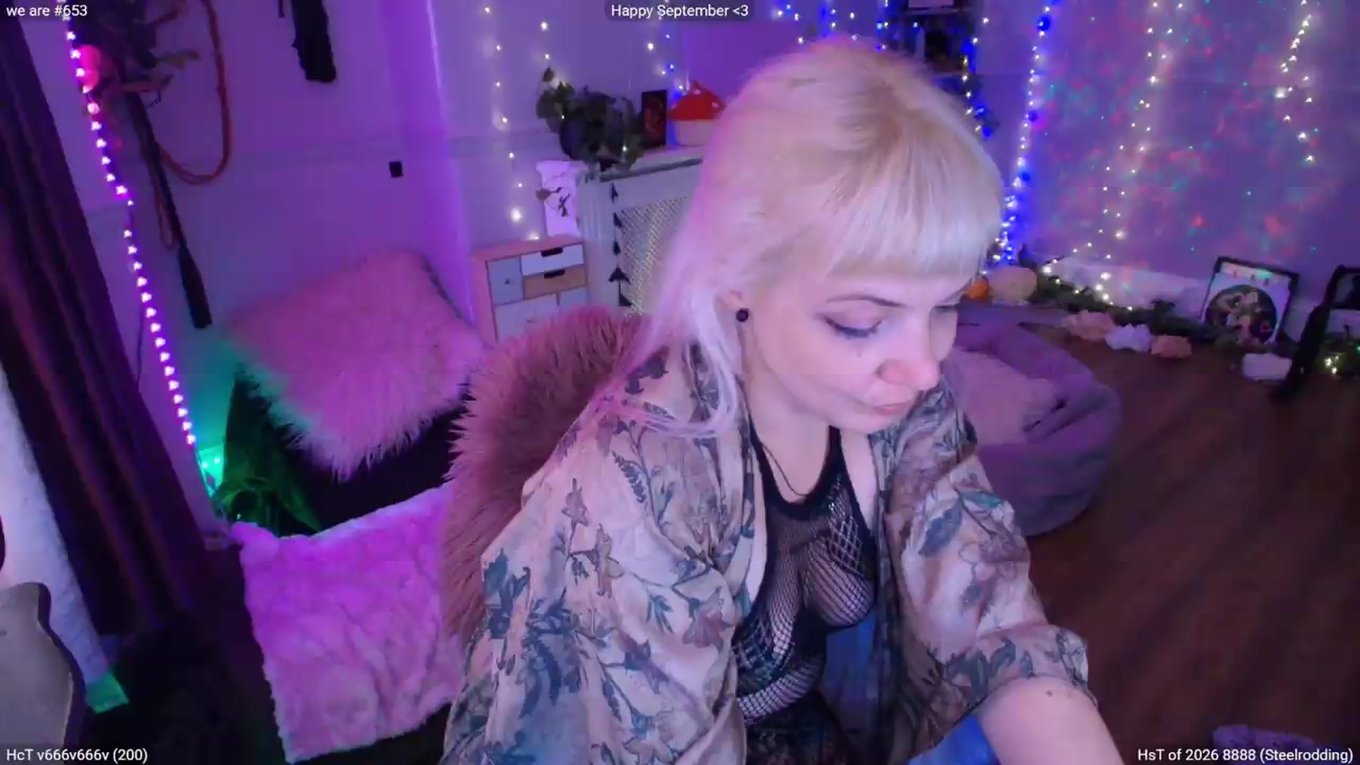 Gallery image thumbnail from LunaWolfie's myfreecams stream on, 09/01/2026, 17:53 image 11 of 20