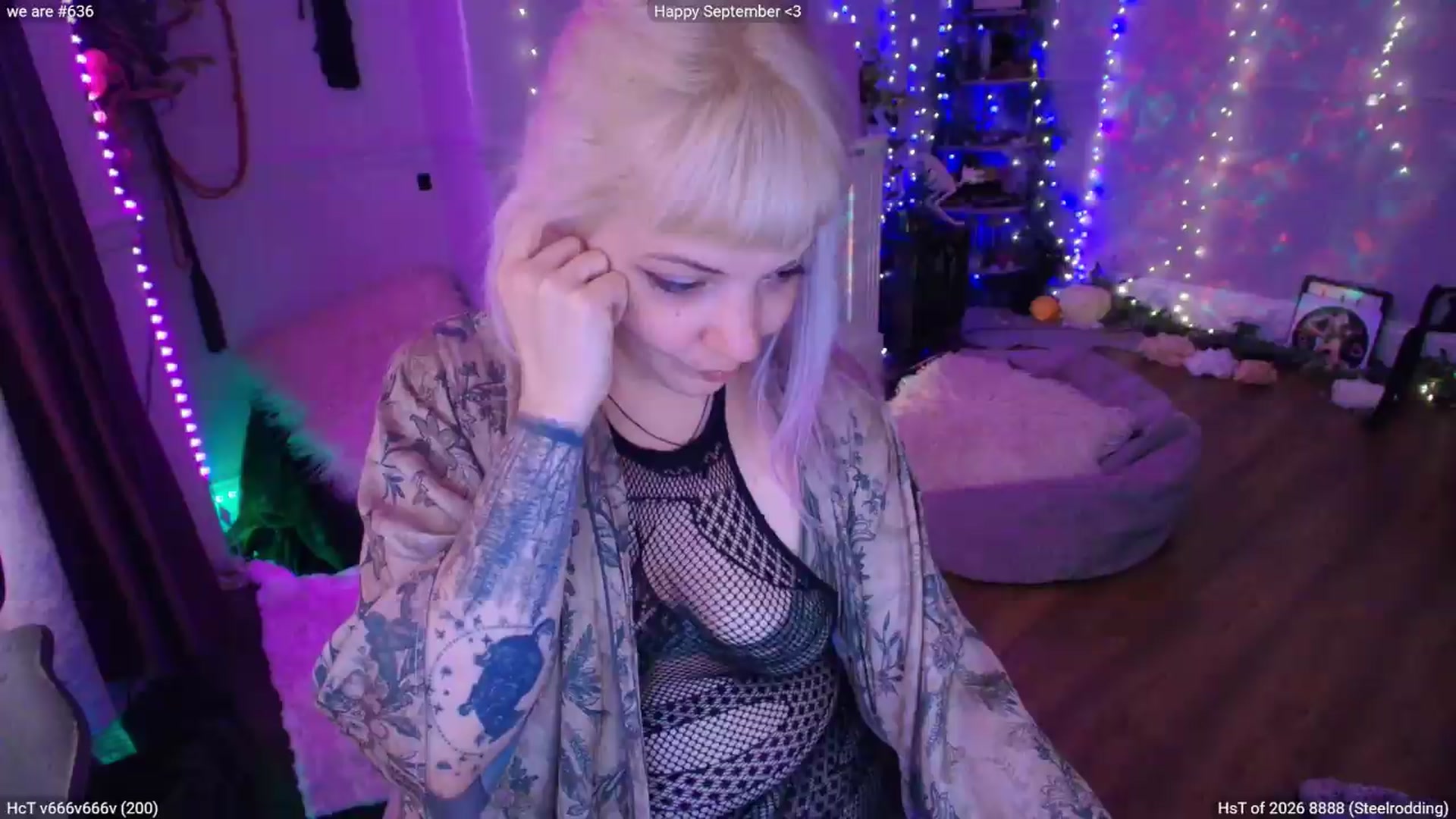 Gallery image thumbnail from LunaWolfie's myfreecams stream on, 09/01/2026, 17:53 image 15 of 20