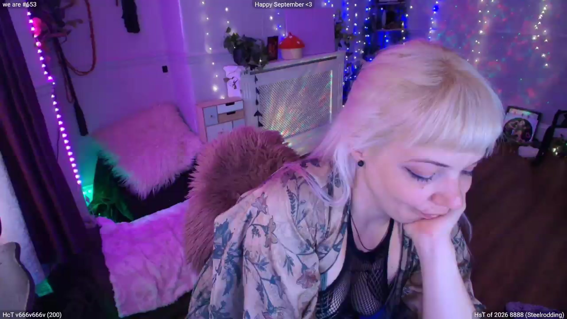 Gallery image thumbnail from LunaWolfie's myfreecams stream on, 09/01/2026, 17:53 image 10 of 20