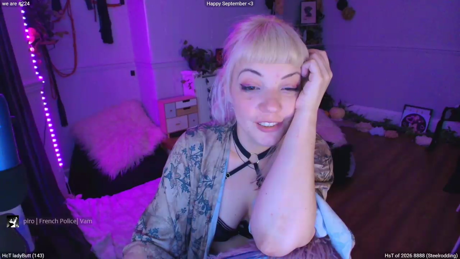 Gallery image thumbnail from LunaWolfie's myfreecams stream on, 09/03/2026, 18:39 image 17 of 20
