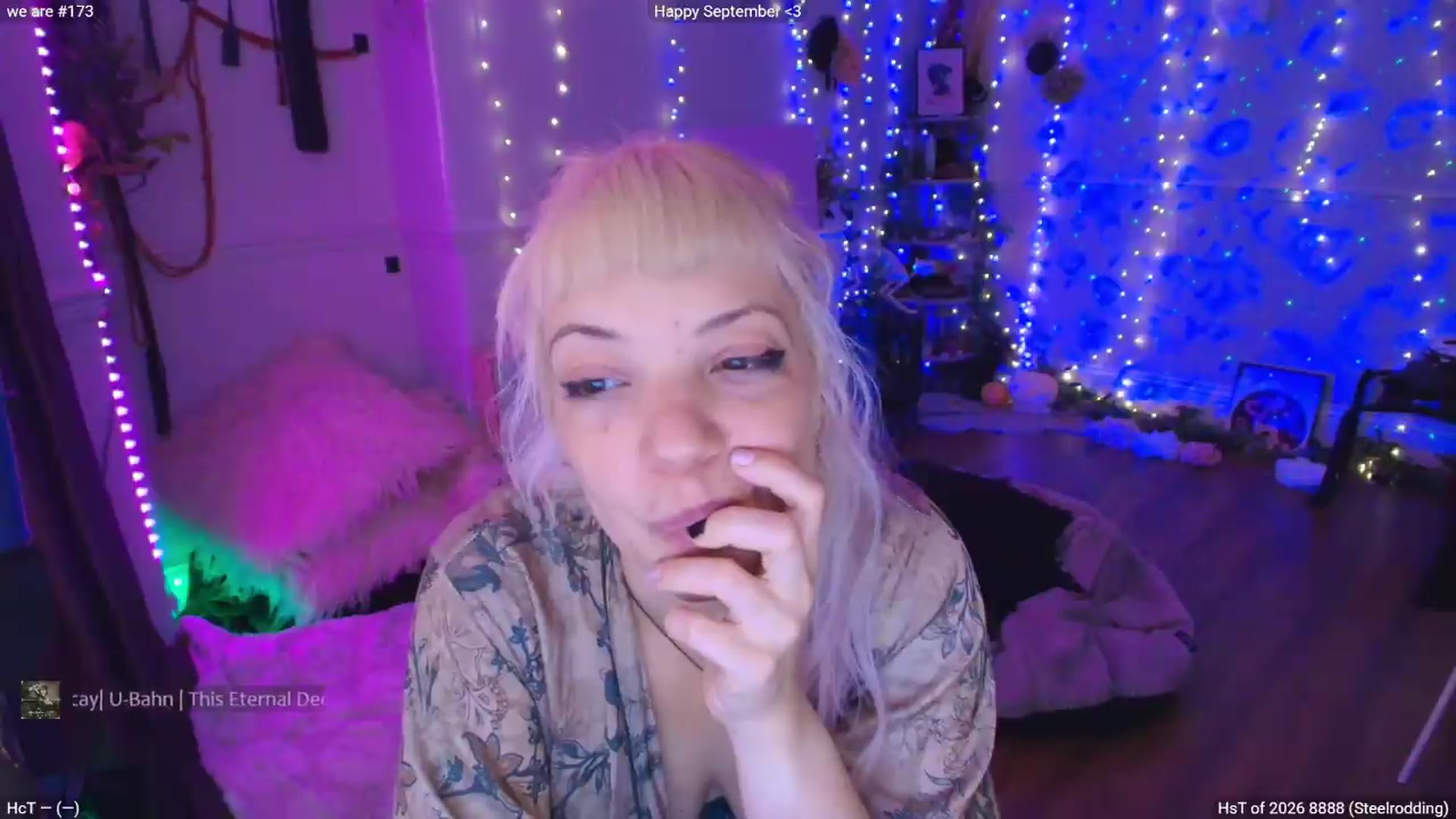 Gallery image thumbnail from LunaWolfie's myfreecams stream on, 09/04/2026, 17:14 image 9 of 20