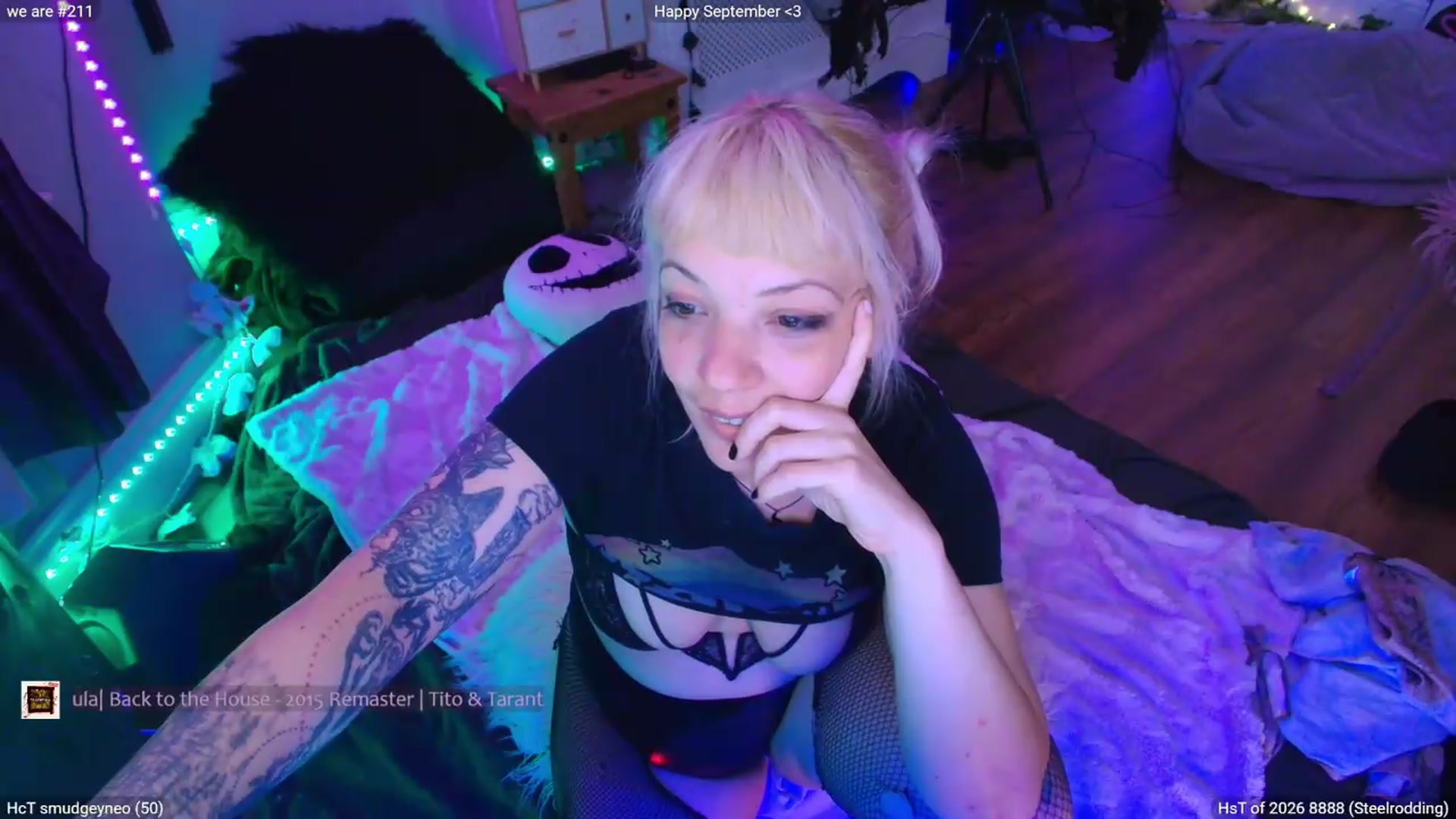 Gallery image thumbnail from LunaWolfie's myfreecams stream on, 09/08/2026, 23:25 image 18 of 20