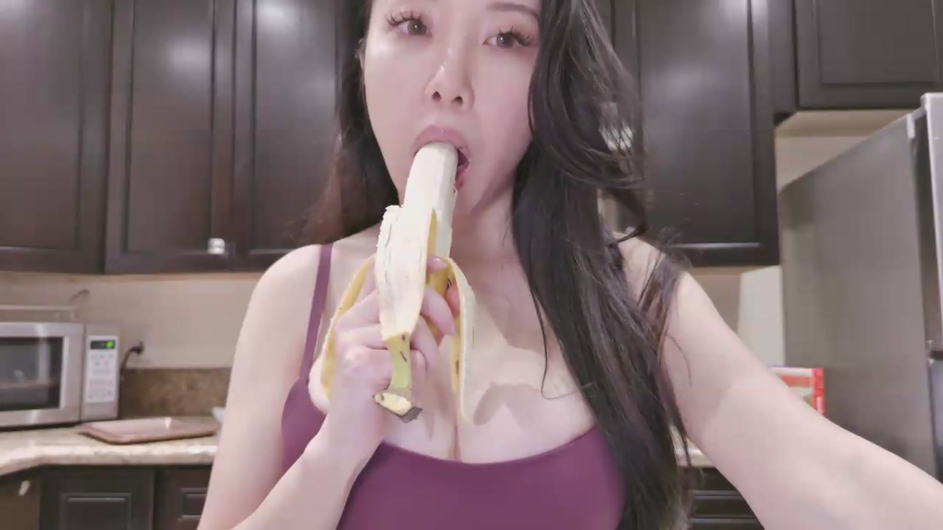 Gallery image thumbnail from LunaYukiDoll's myfreecams stream on, 08/14/2026, 03:38 image 15 of 20