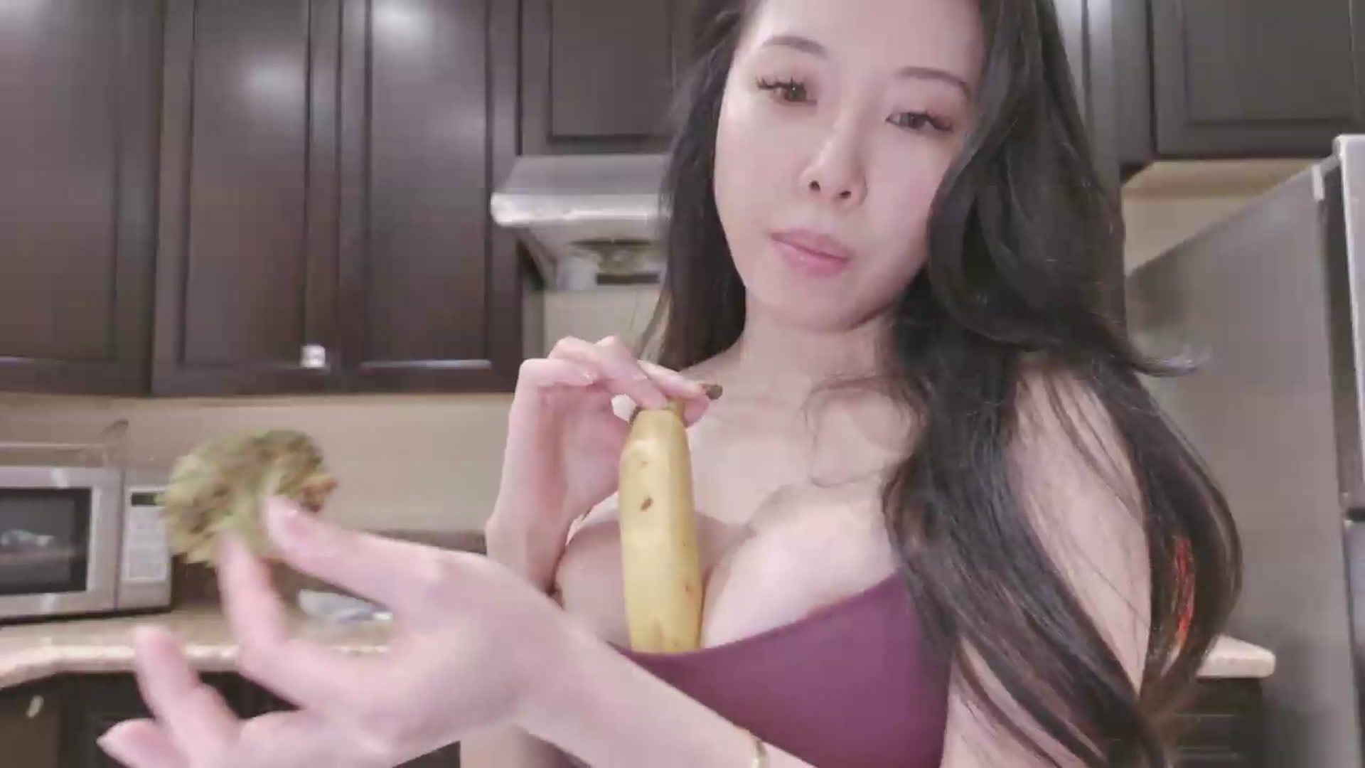 Gallery image thumbnail from LunaYukiDoll's myfreecams stream on, 08/14/2026, 03:38 image 7 of 20