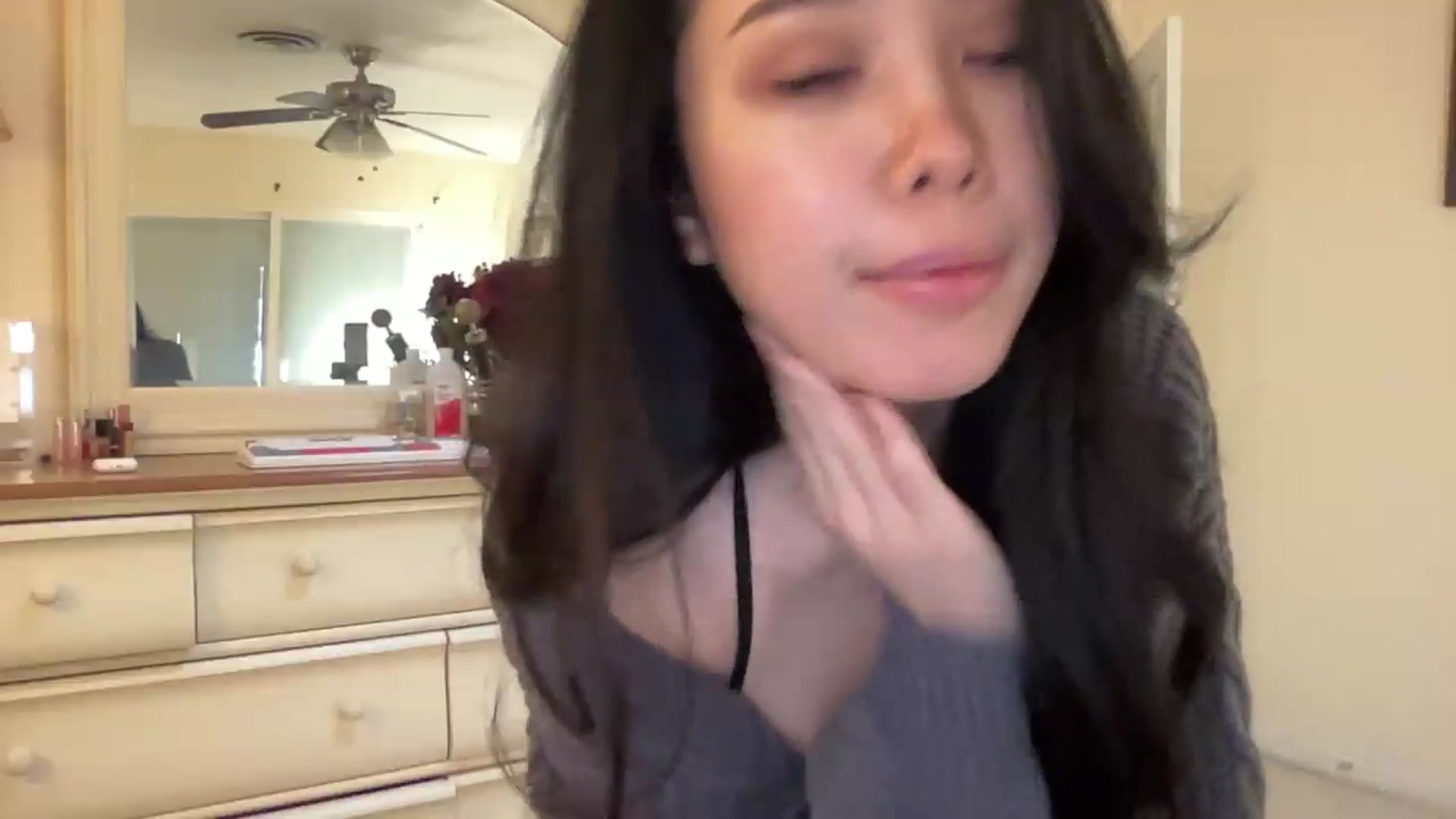 Gallery image thumbnail from LunaYukiDoll's myfreecams stream on, 08/22/2026, 23:16 image 9 of 20