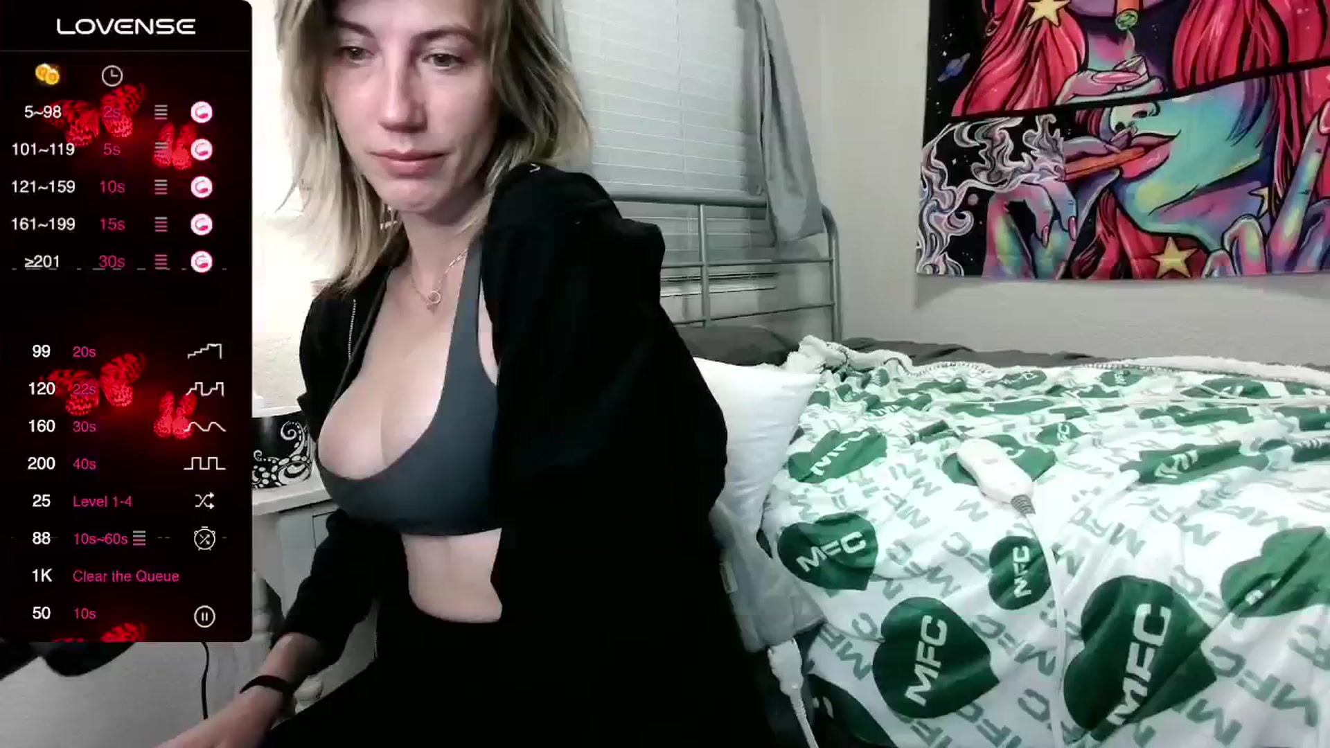 Gallery image thumbnail from LunaZane's myfreecams stream on, 11/25/2024, 08:21 image 13 of 20