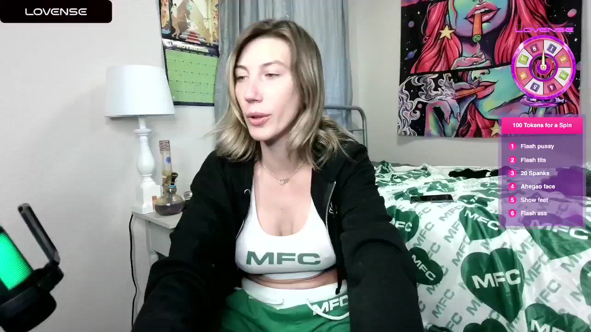 Gallery image thumbnail from LunaZane's myfreecams stream on, 11/27/2024, 15:44 image 18 of 20