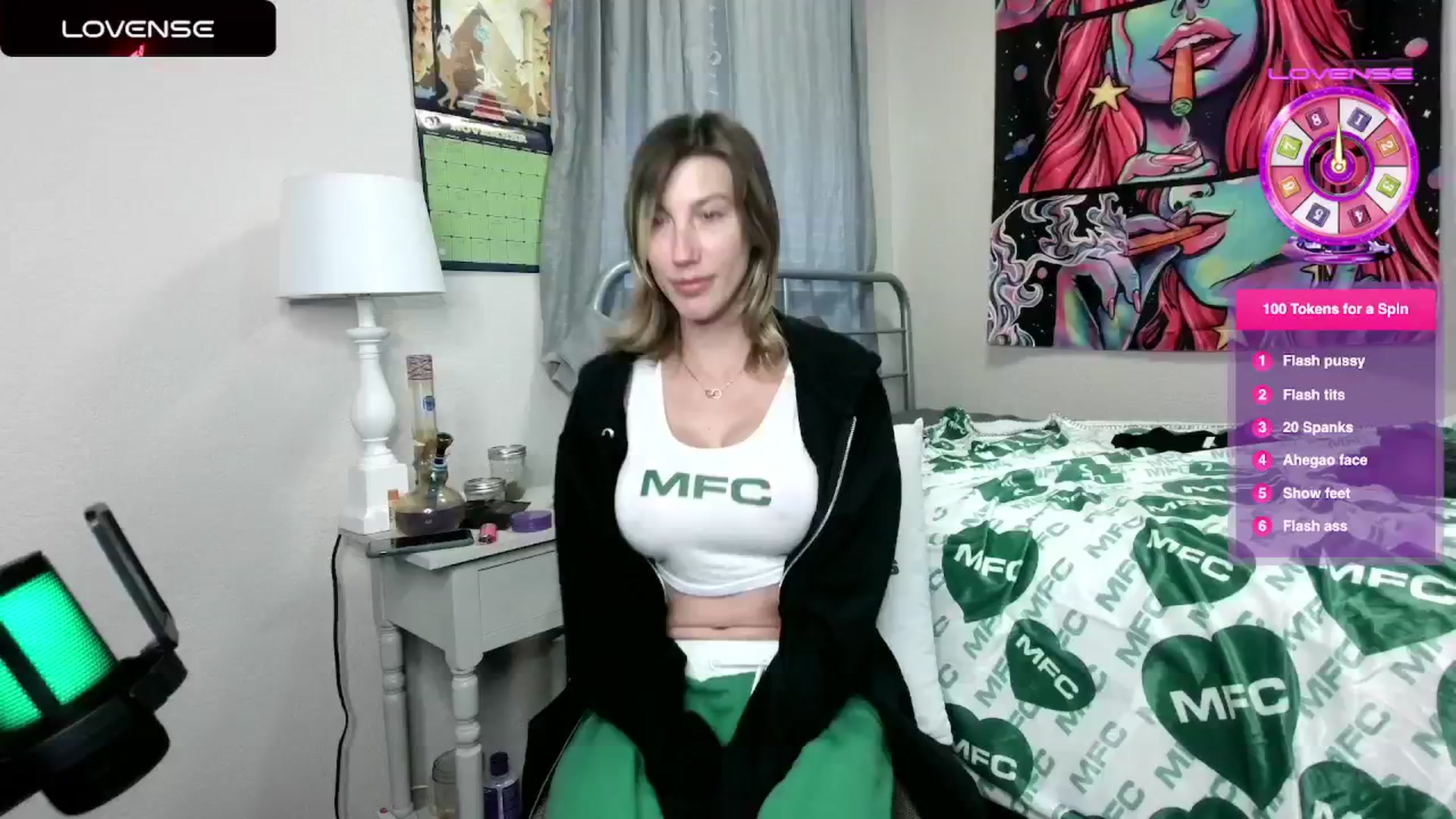 Gallery image thumbnail from LunaZane's myfreecams stream on, 11/27/2024, 15:44 image 16 of 20