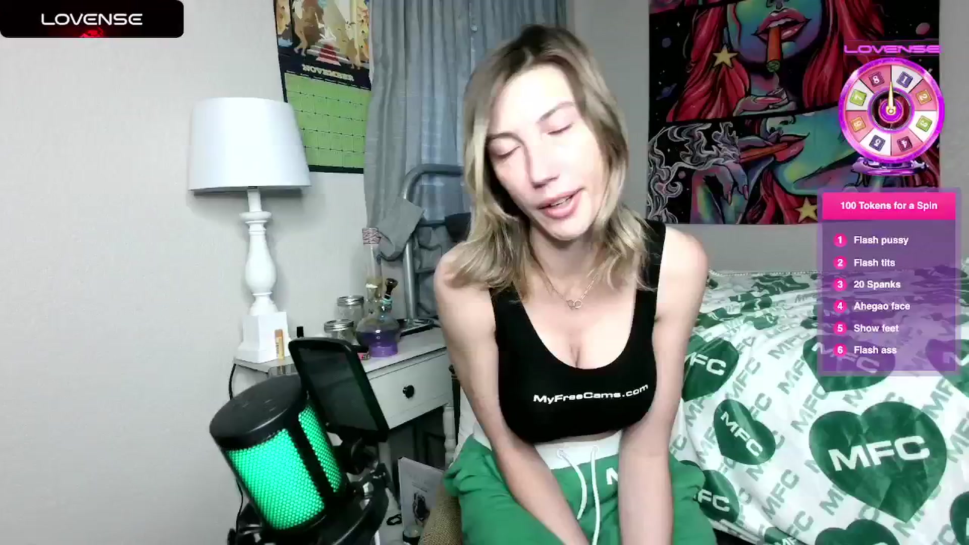 Gallery image thumbnail from LunaZane's myfreecams stream on, 11/27/2024, 15:44 image 8 of 20
