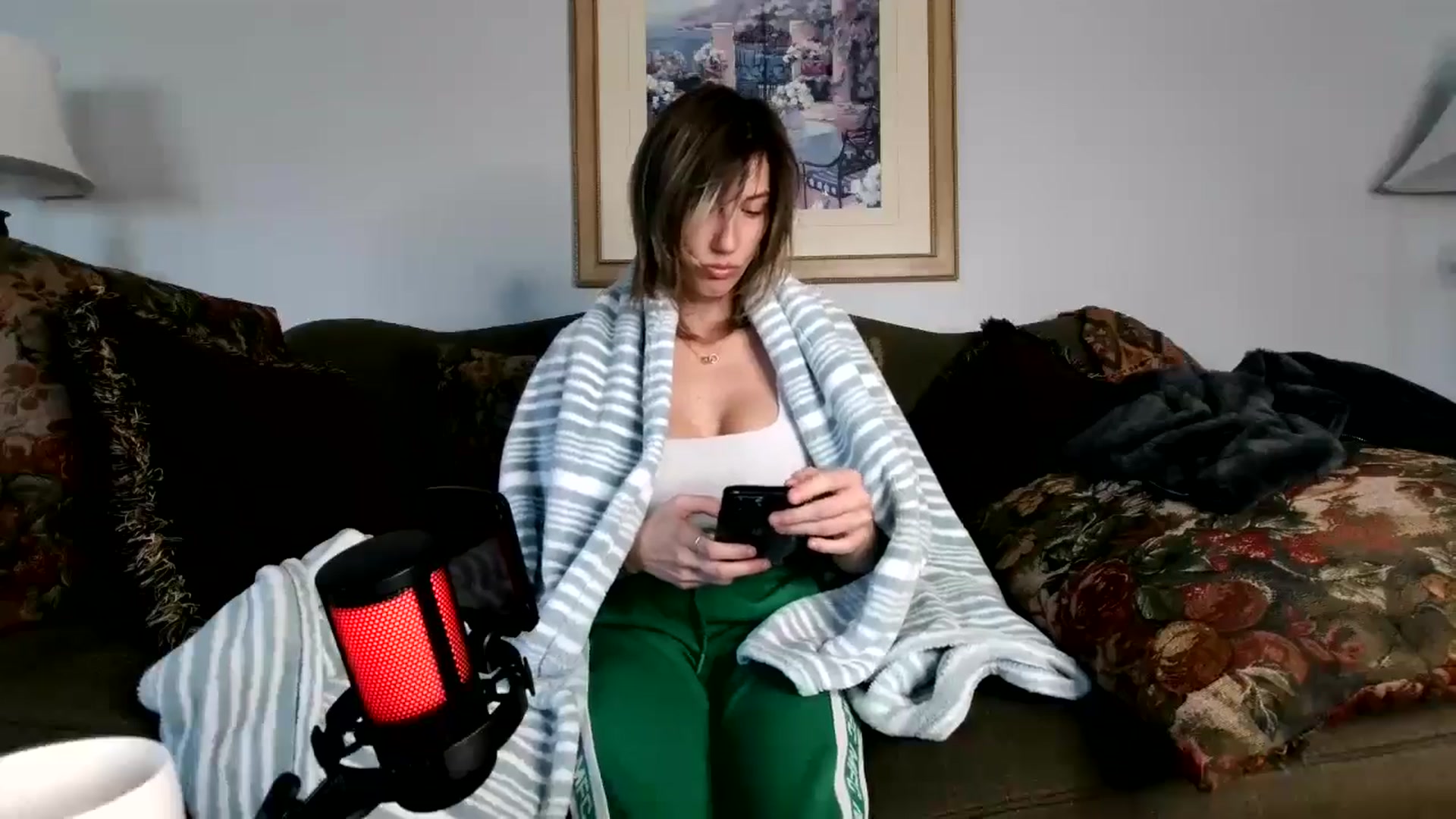 Gallery image thumbnail from LunaZane's myfreecams stream on, 12/14/2024, 19:24 image 20 of 20
