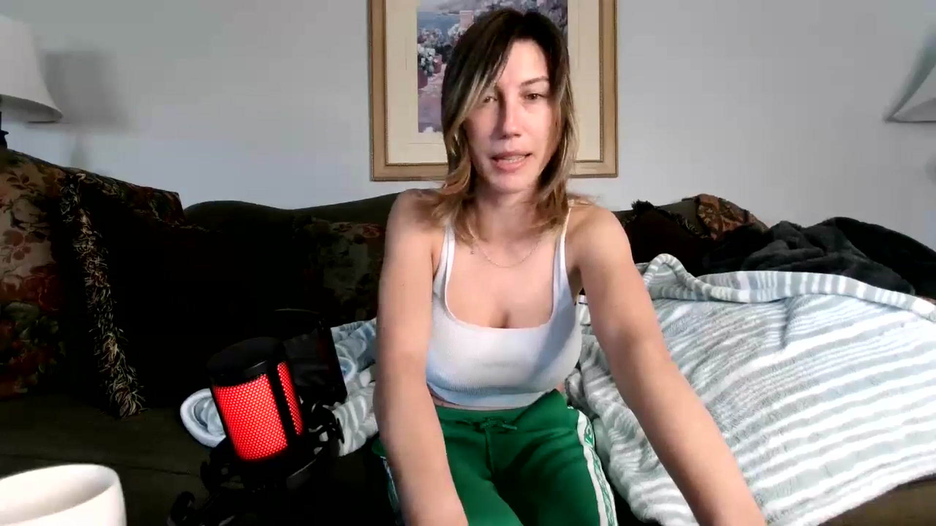 Gallery image thumbnail from LunaZane's myfreecams stream on, 12/14/2024, 19:24 image 13 of 20