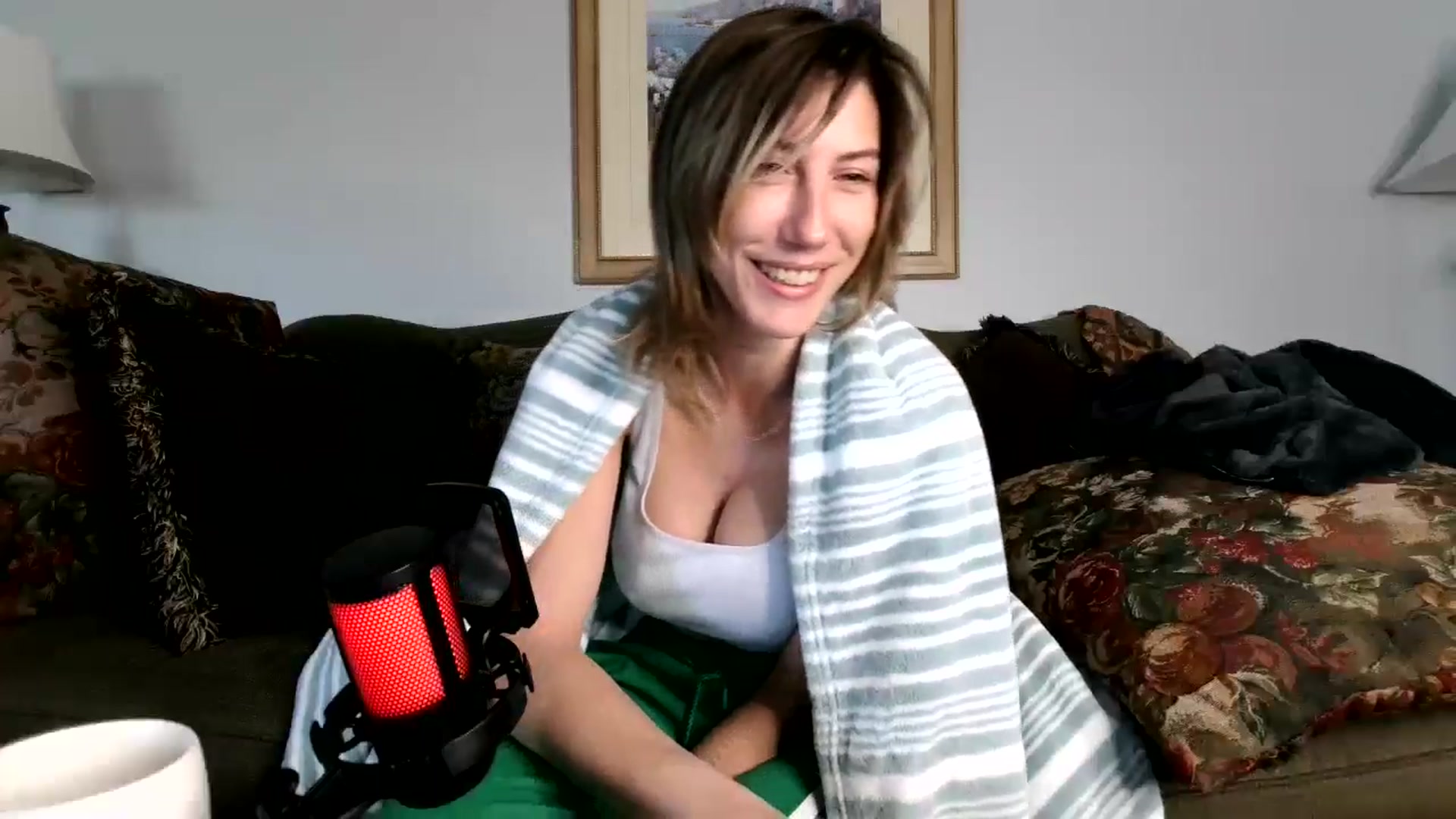 Gallery image thumbnail from LunaZane's myfreecams stream on, 12/14/2024, 19:24 image 14 of 20