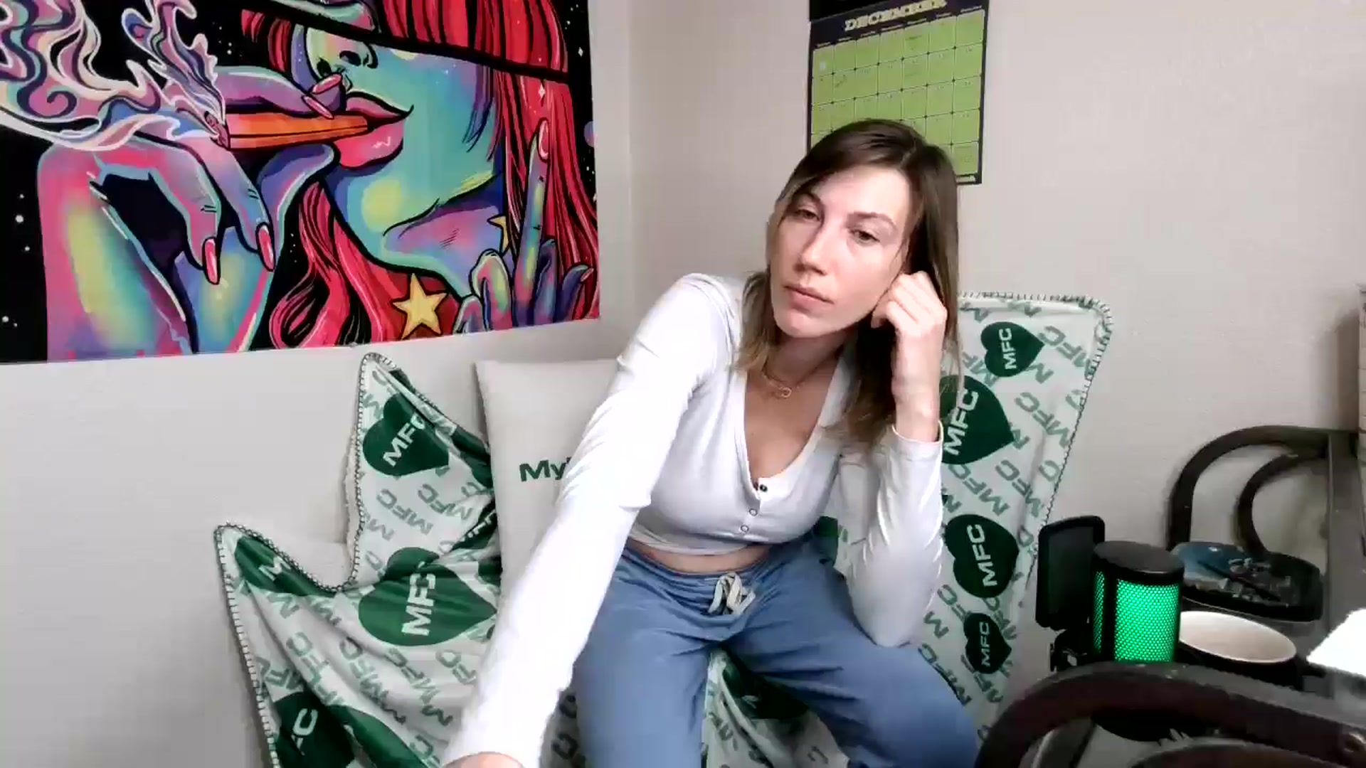 Gallery image thumbnail from LunaZane's myfreecams stream on, 12/22/2024, 08:44 image 14 of 20