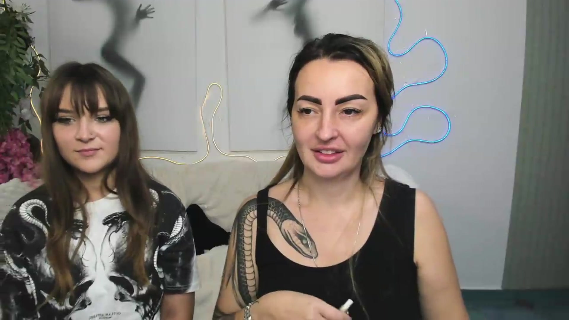 Gallery image thumbnail from Luna_Blade's myfreecams stream on, 09/24/2026, 09:08 image 7 of 20