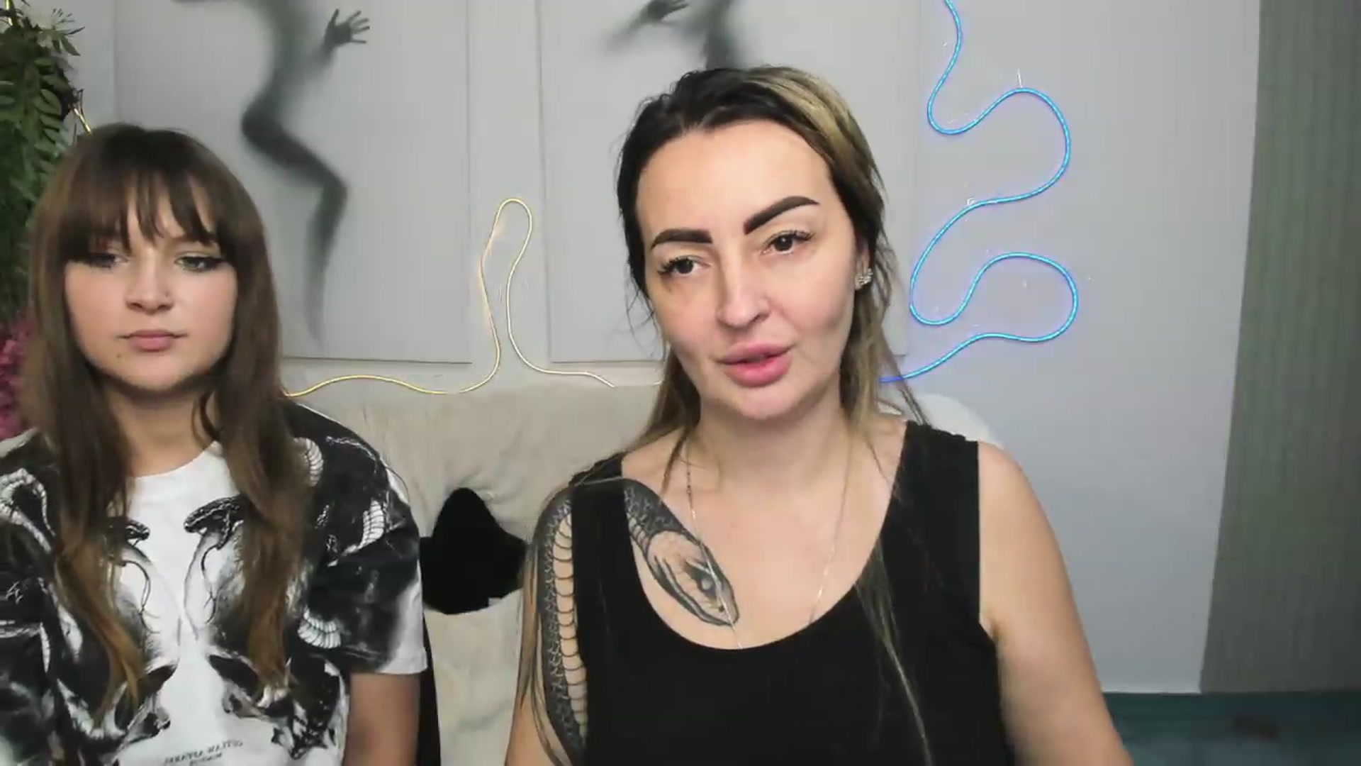 Gallery image thumbnail from Luna_Blade's myfreecams stream on, 09/24/2026, 09:08 image 3 of 20