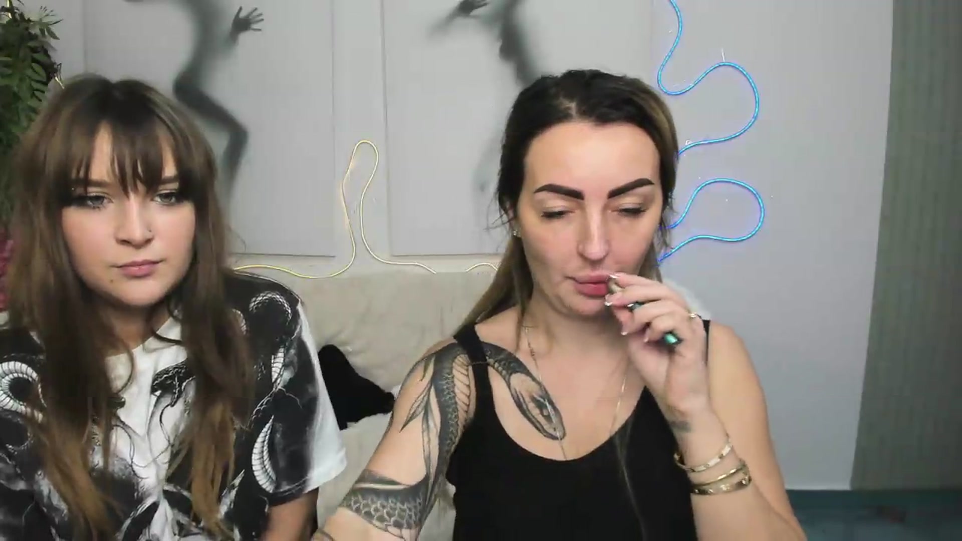 Gallery image thumbnail from Luna_Blade's myfreecams stream on, 09/24/2026, 09:08 image 9 of 20