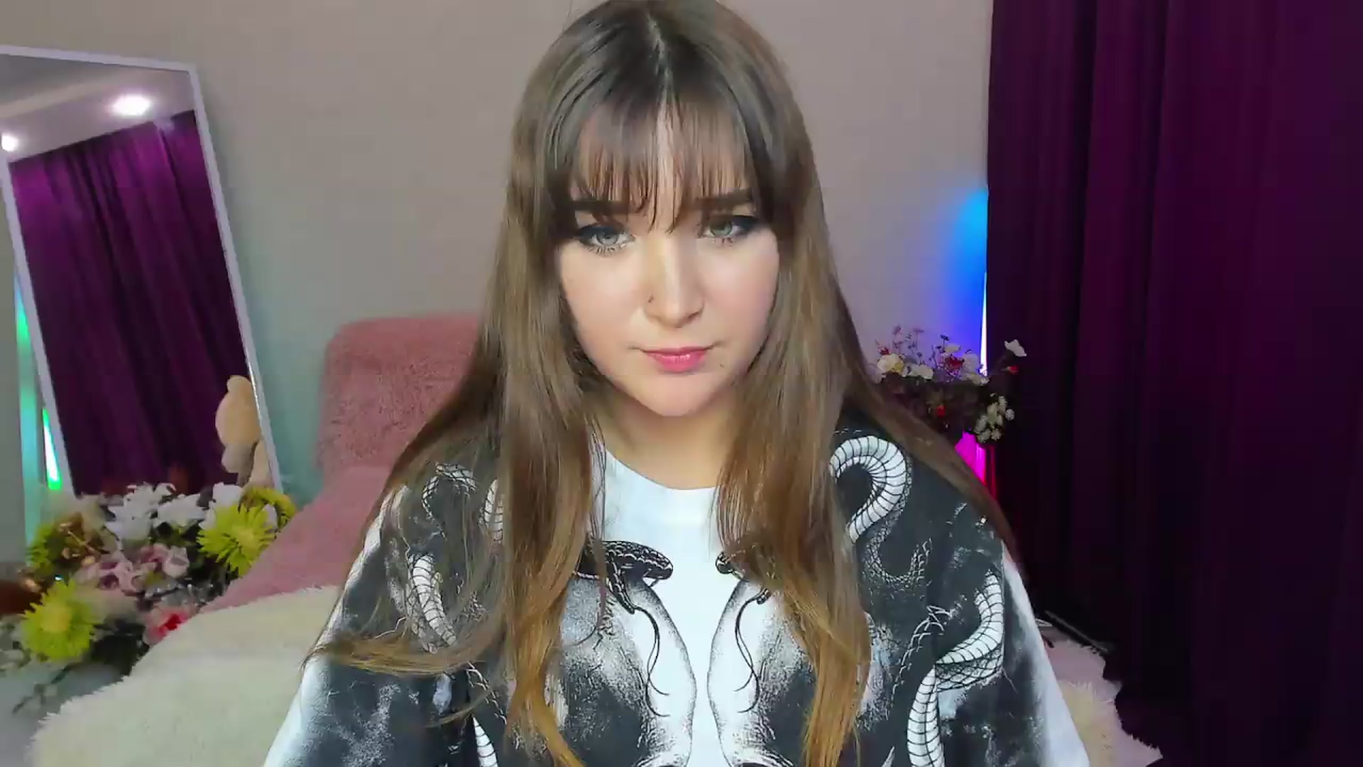 Gallery image thumbnail from Luna_Blade's myfreecams stream on, 09/25/2026, 09:13 image 7 of 20
