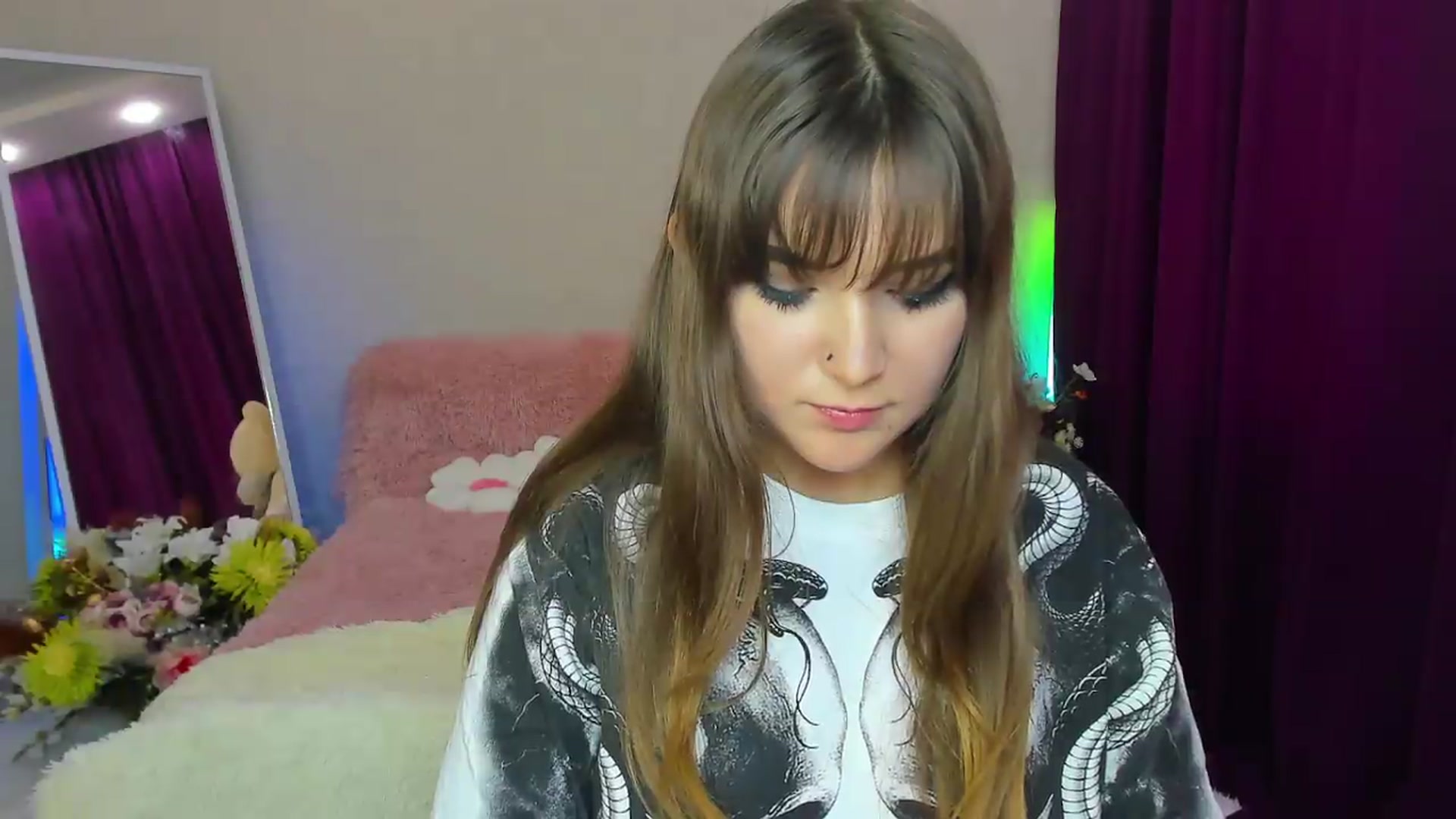 Gallery image thumbnail from Luna_Blade's myfreecams stream on, 09/25/2026, 09:13 image 11 of 20