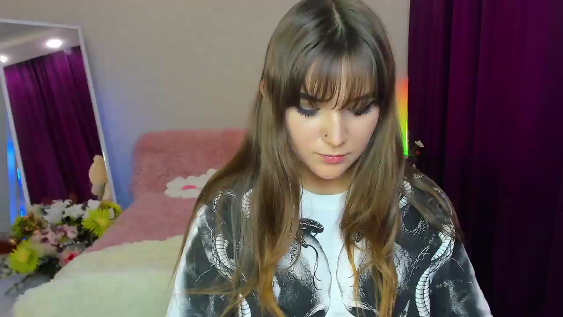 Gallery image thumbnail from Luna_Blade's myfreecams stream on, 09/25/2026, 09:13 image 8 of 20