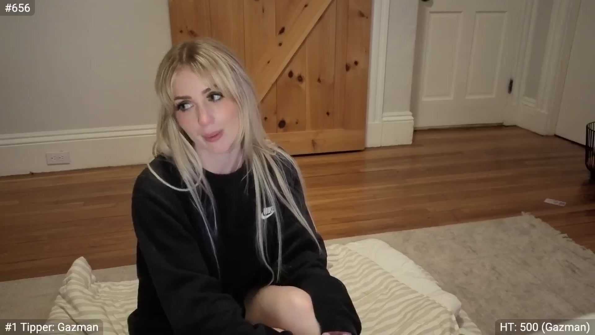Gallery image thumbnail from Luna_Faye_'s myfreecams stream on, 04/02/2026, 04:59 image 6 of 20