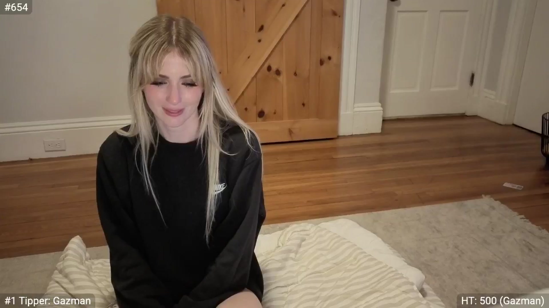 Gallery image thumbnail from Luna_Faye_'s myfreecams stream on, 04/02/2026, 04:59 image 5 of 20
