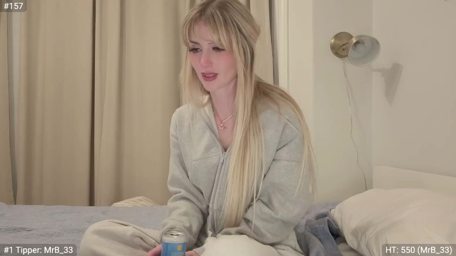 Gallery image thumbnail from Luna_Faye_'s myfreecams stream on, 04/05/2026, 06:09 image 1 of 20