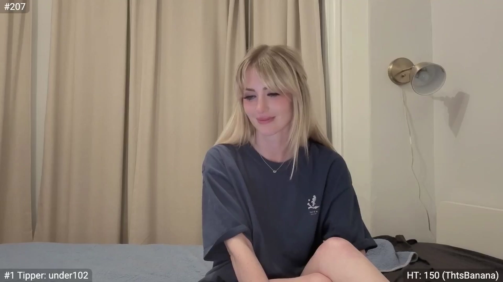 Gallery image thumbnail from Luna_Faye_'s myfreecams stream on, 04/08/2026, 04:09 image 15 of 20