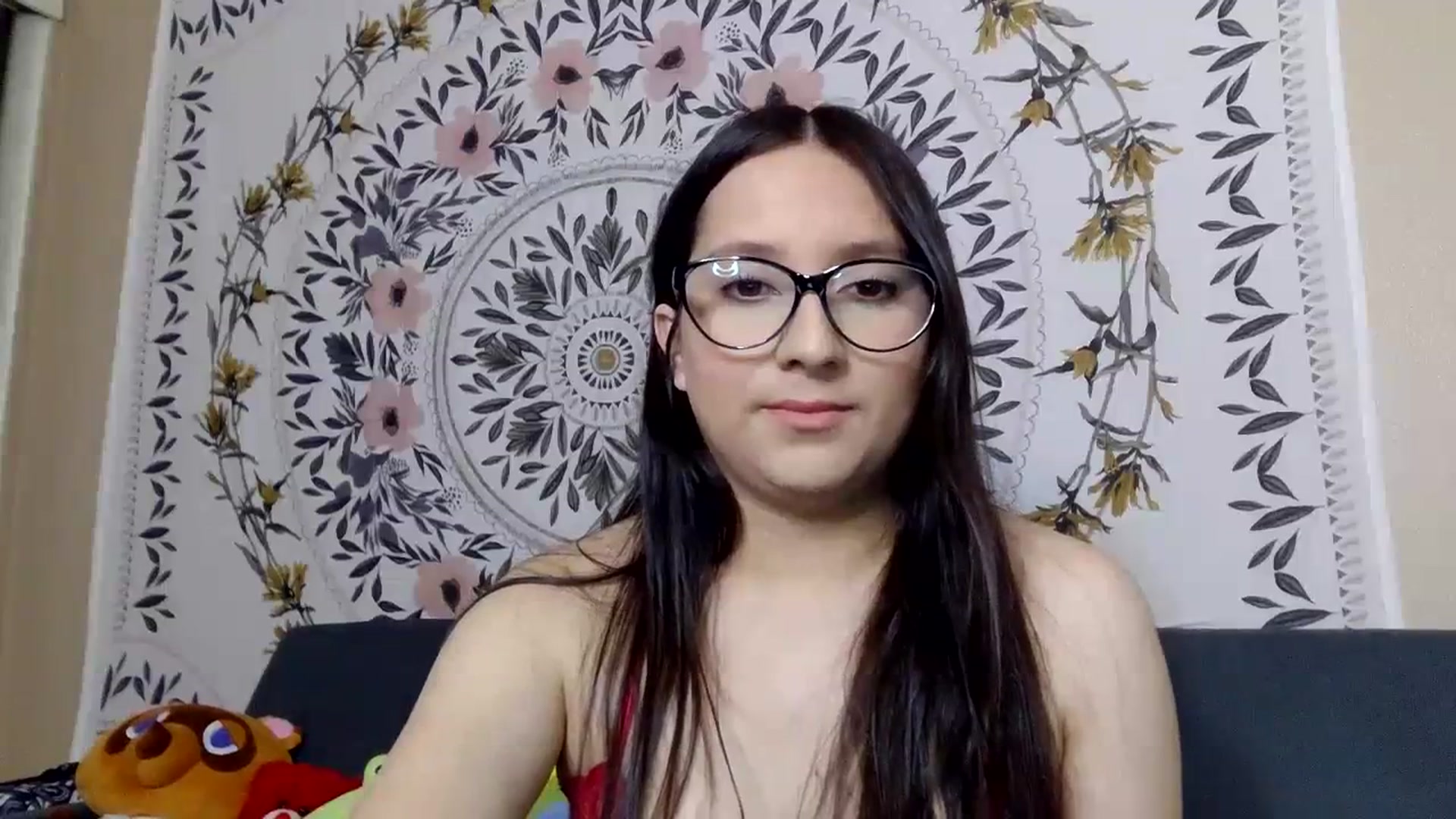 Gallery image thumbnail from Luna_Fox_'s myfreecams stream on, 06/15/2023, 01:27 image 2 of 20