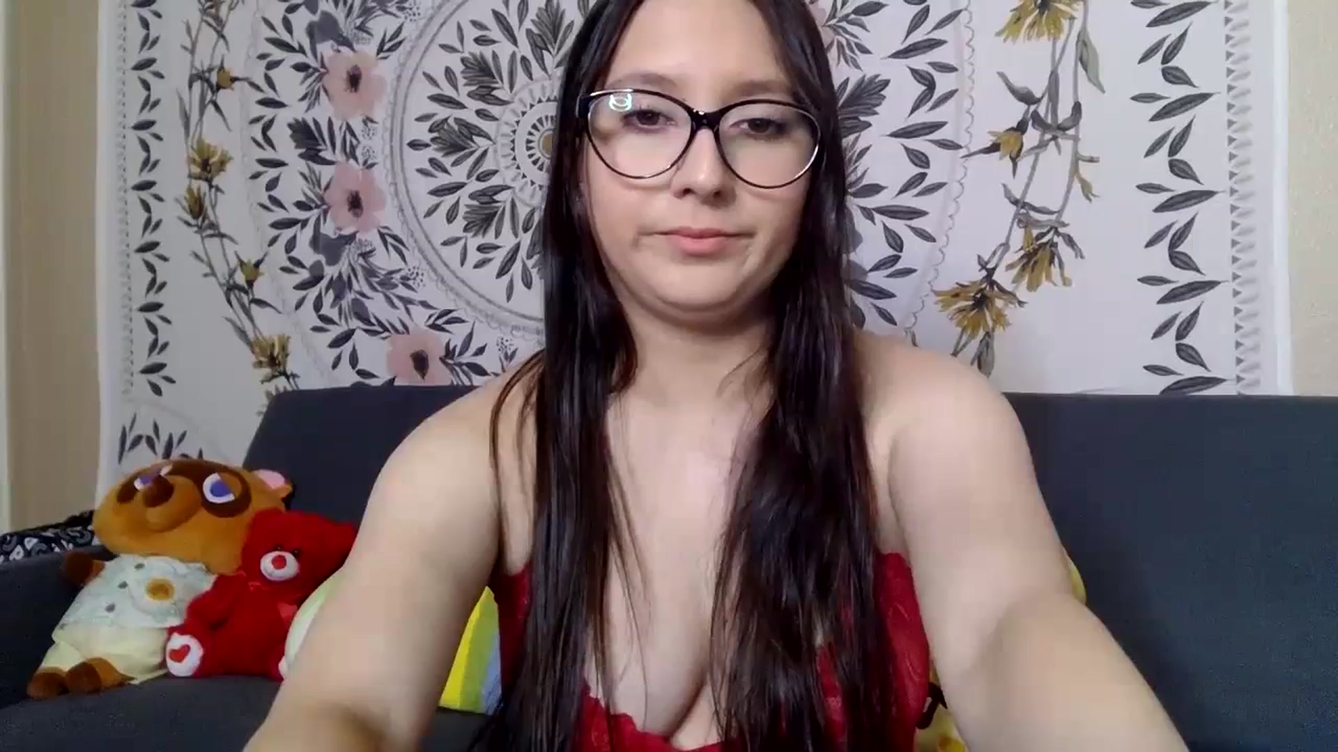 Gallery image thumbnail from Luna_Fox_'s myfreecams stream on, 06/15/2023, 01:27 image 11 of 20