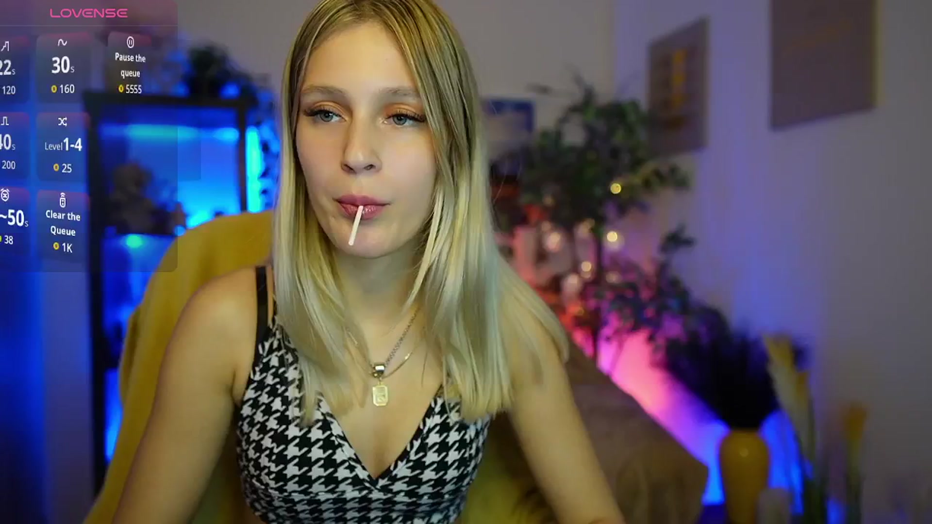 Gallery image thumbnail from Luna_Grace18's myfreecams stream on, 03/26/2026, 14:17 image 16 of 20