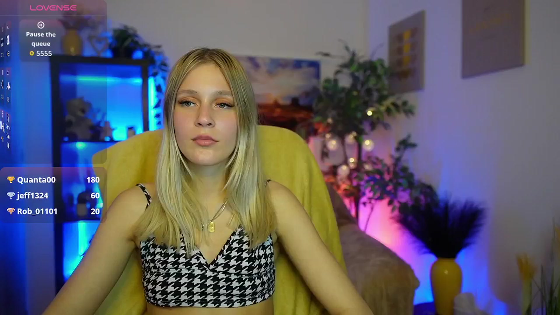 Gallery image thumbnail from Luna_Grace18's myfreecams stream on, 03/26/2026, 16:14 image 9 of 20