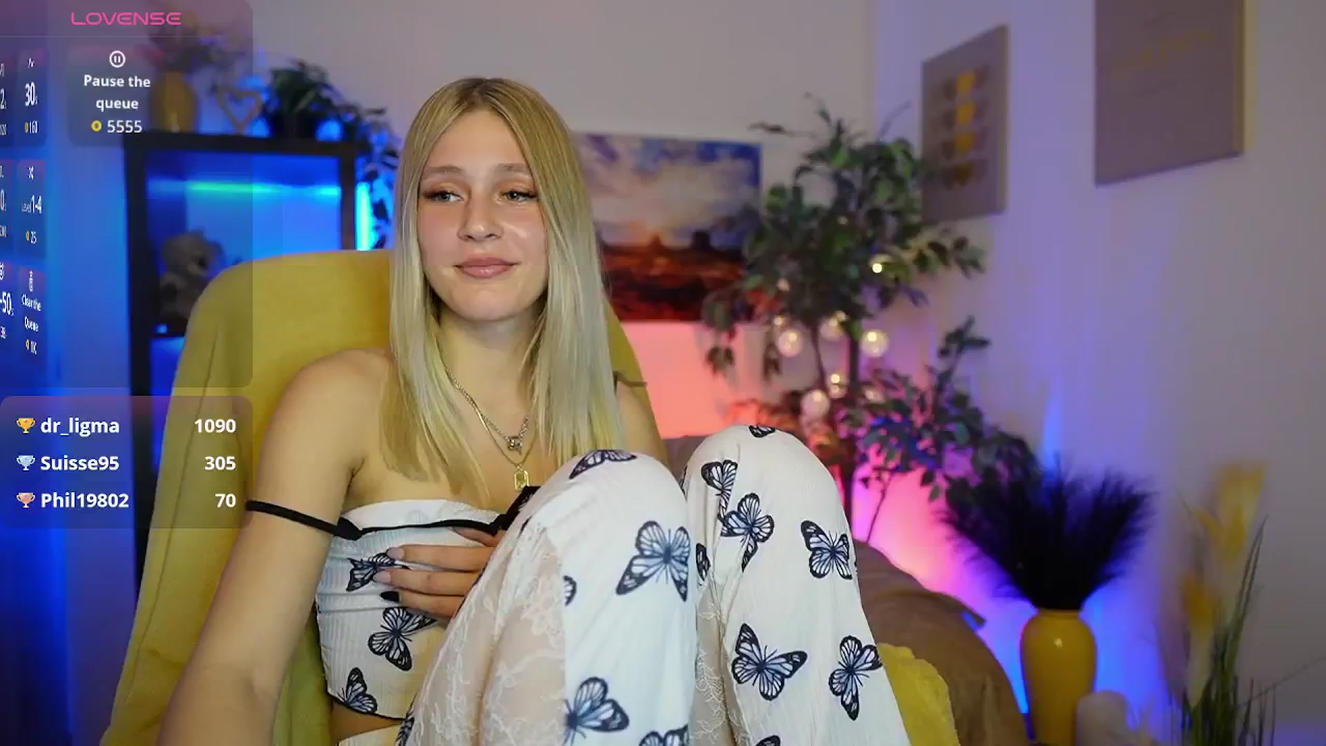 Gallery image thumbnail from Luna_Grace18's myfreecams stream on, 03/27/2026, 17:57 image 12 of 20