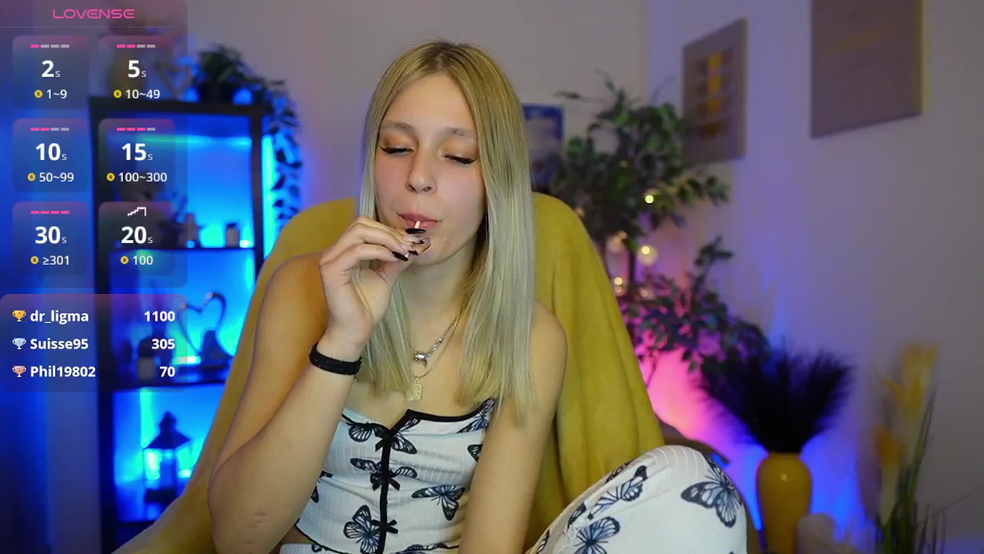 Gallery image thumbnail from Luna_Grace18's myfreecams stream on, 03/27/2026, 18:30 image 1 of 20