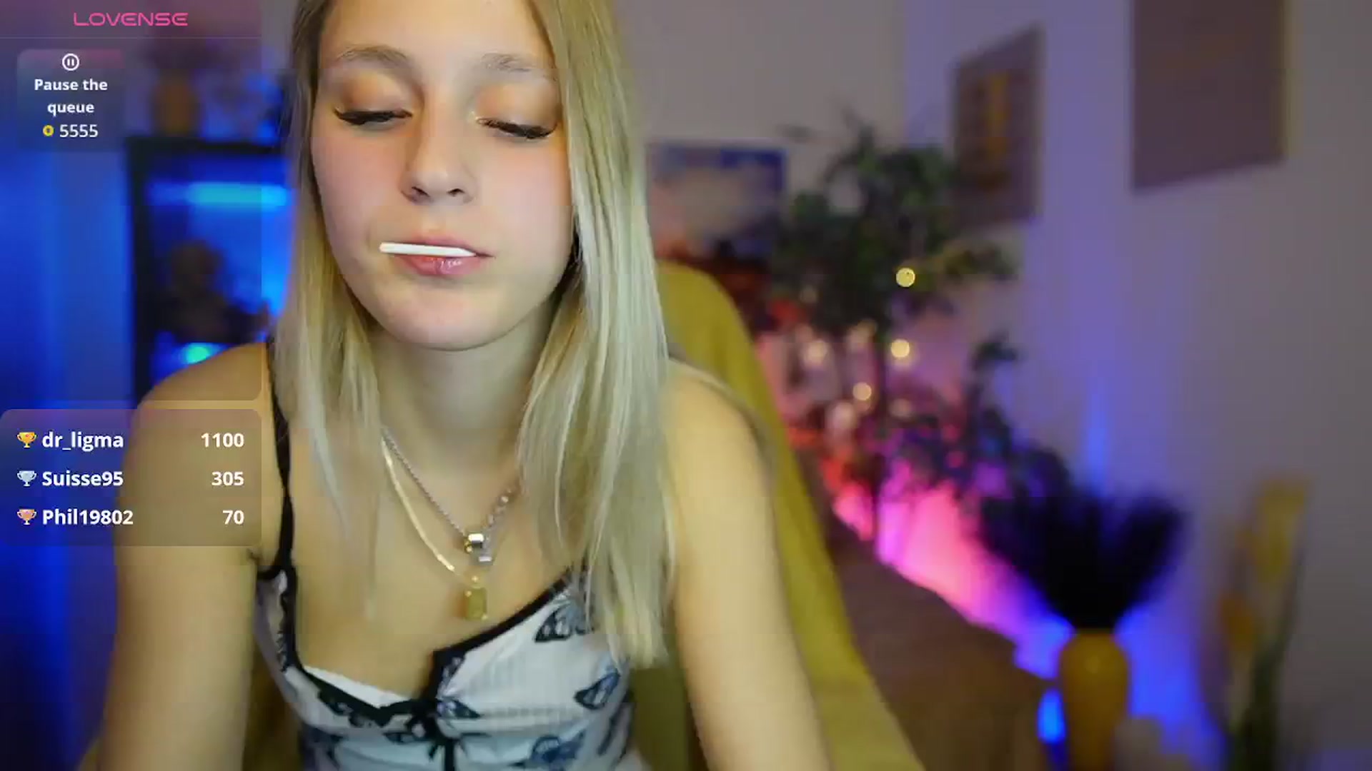 Gallery image thumbnail from Luna_Grace18's myfreecams stream on, 03/27/2026, 18:30 image 11 of 20
