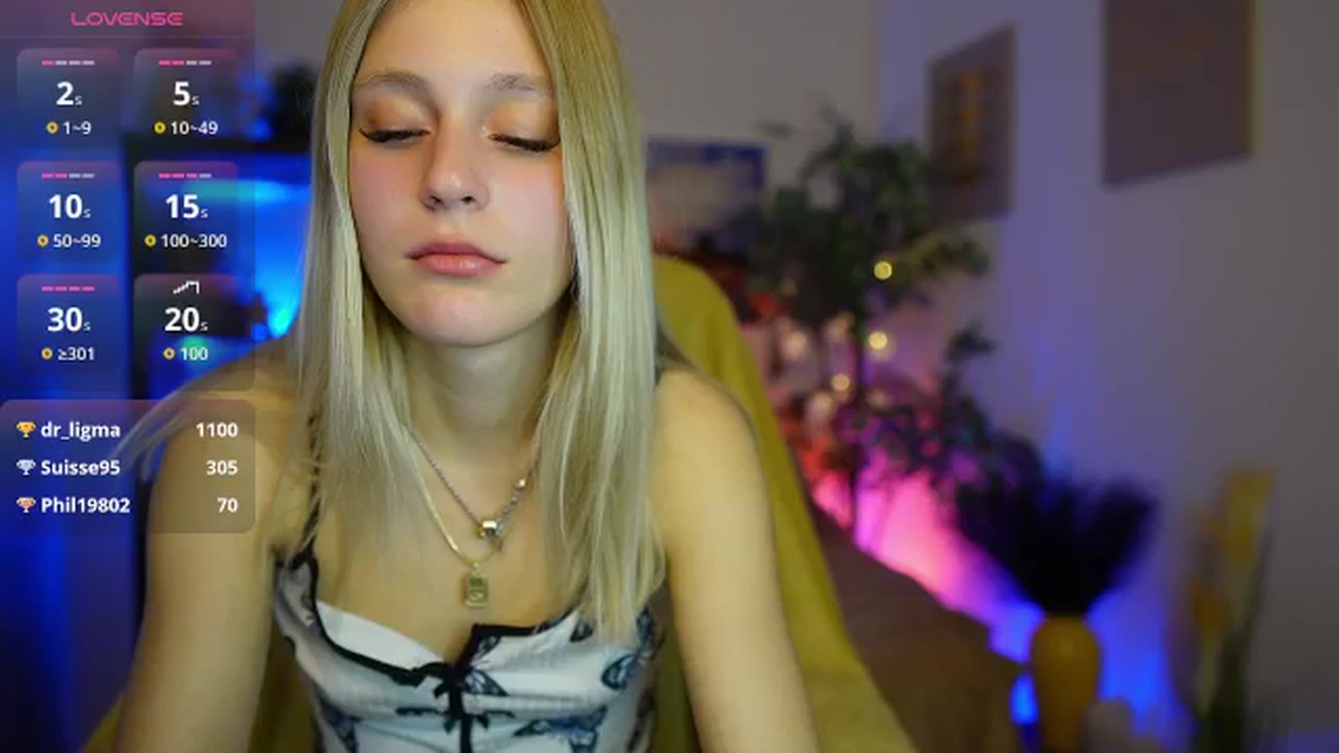 Gallery image thumbnail from Luna_Grace18's myfreecams stream on, 03/27/2026, 18:30 image 16 of 20