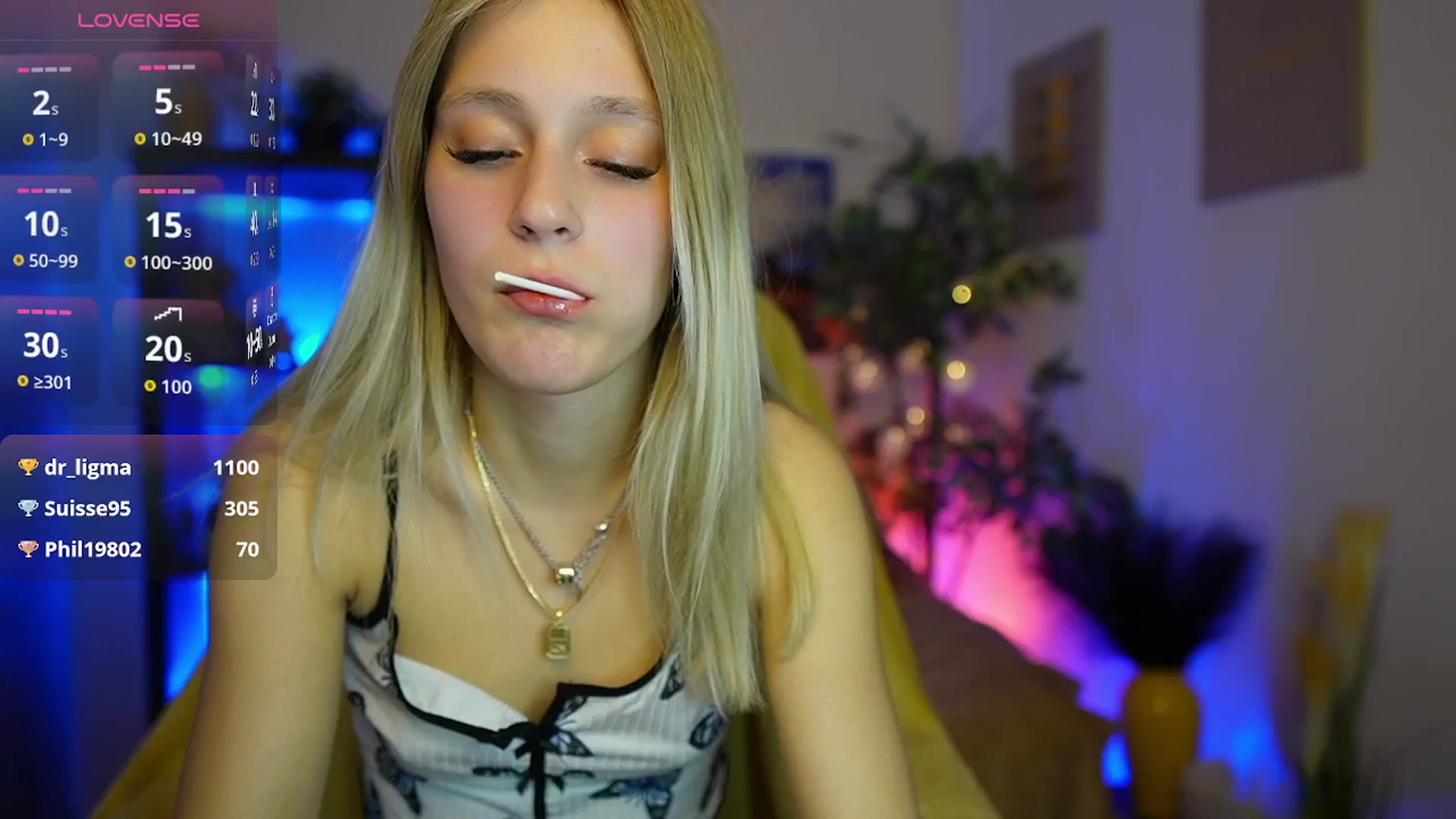 Gallery image thumbnail from Luna_Grace18's myfreecams stream on, 03/27/2026, 18:30 image 13 of 20