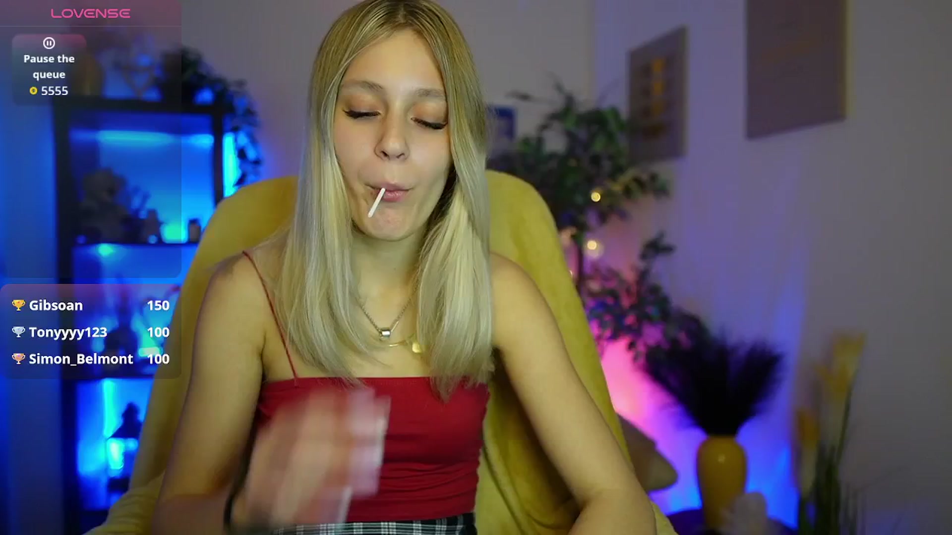 Gallery image thumbnail from Luna_Grace18's myfreecams stream on, 03/29/2026, 13:43 image 9 of 20