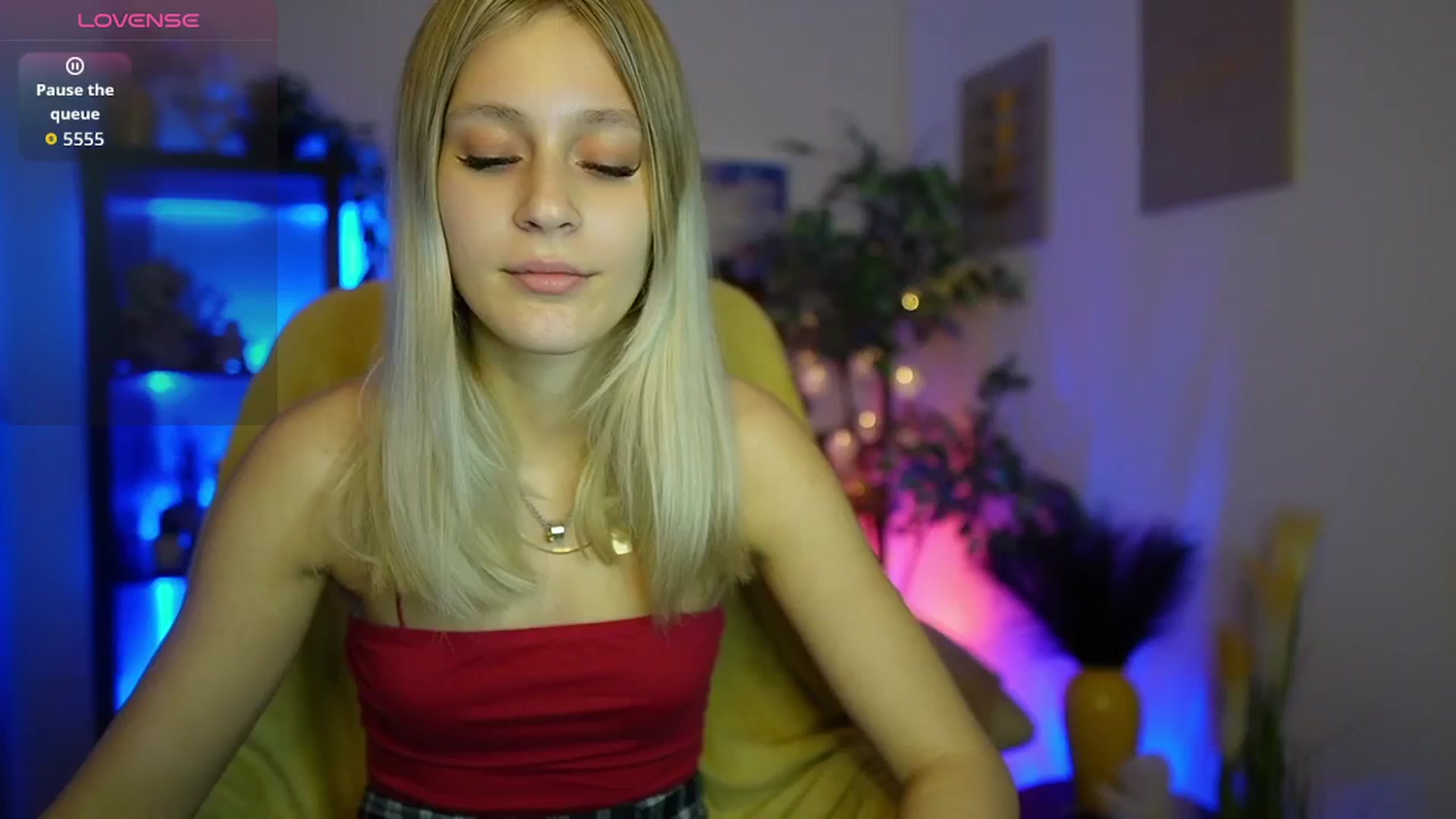 Gallery image thumbnail from Luna_Grace18's myfreecams stream on, 03/29/2026, 13:43 image 2 of 20