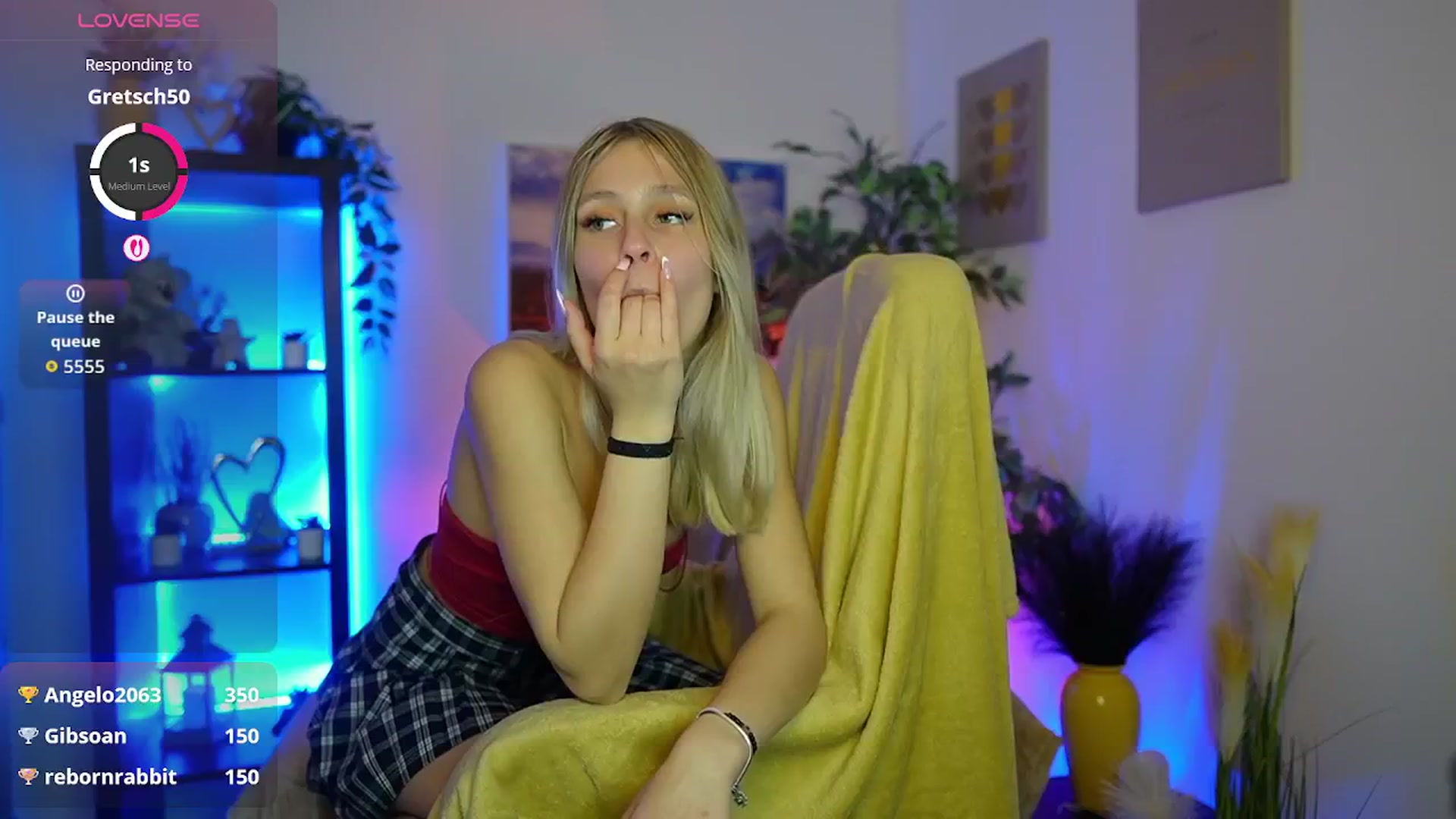 Gallery image thumbnail from Luna_Grace18's myfreecams stream on, 03/29/2026, 14:58 image 14 of 20