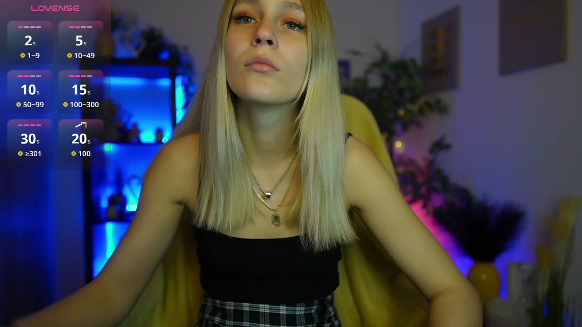 Gallery image thumbnail from Luna_Grace18's myfreecams stream on, 03/30/2026, 14:04 image 13 of 20
