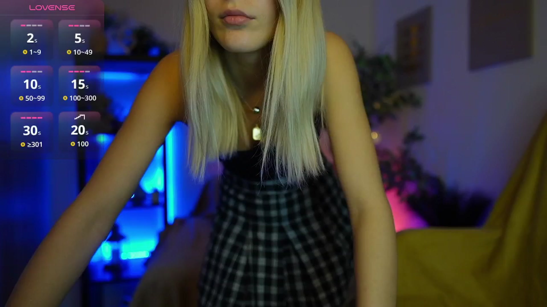 Gallery image thumbnail from Luna_Grace18's myfreecams stream on, 03/30/2026, 14:04 image 15 of 20
