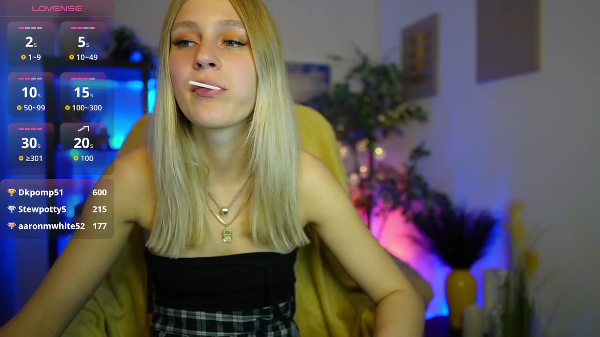 Gallery image thumbnail from Luna_Grace18's myfreecams stream on, 03/30/2026, 18:19 image 20 of 20