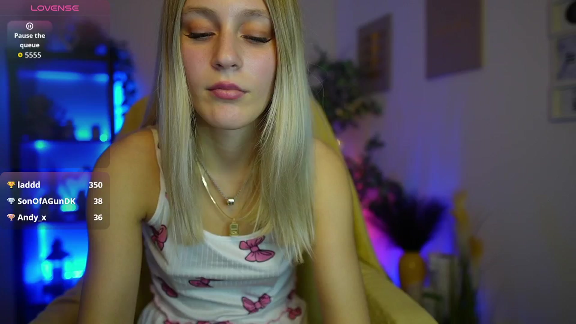 Gallery image thumbnail from Luna_Grace18's myfreecams stream on, 04/02/2026, 14:24 image 4 of 20