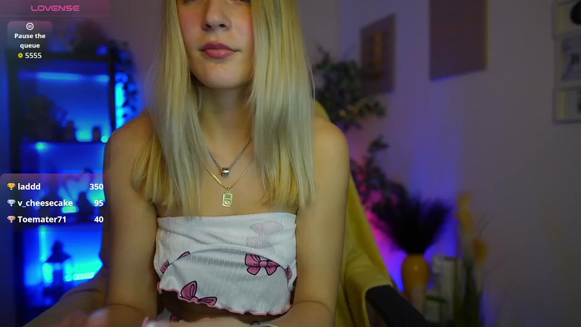 Gallery image thumbnail from Luna_Grace18's myfreecams stream on, 04/02/2026, 14:24 image 16 of 20