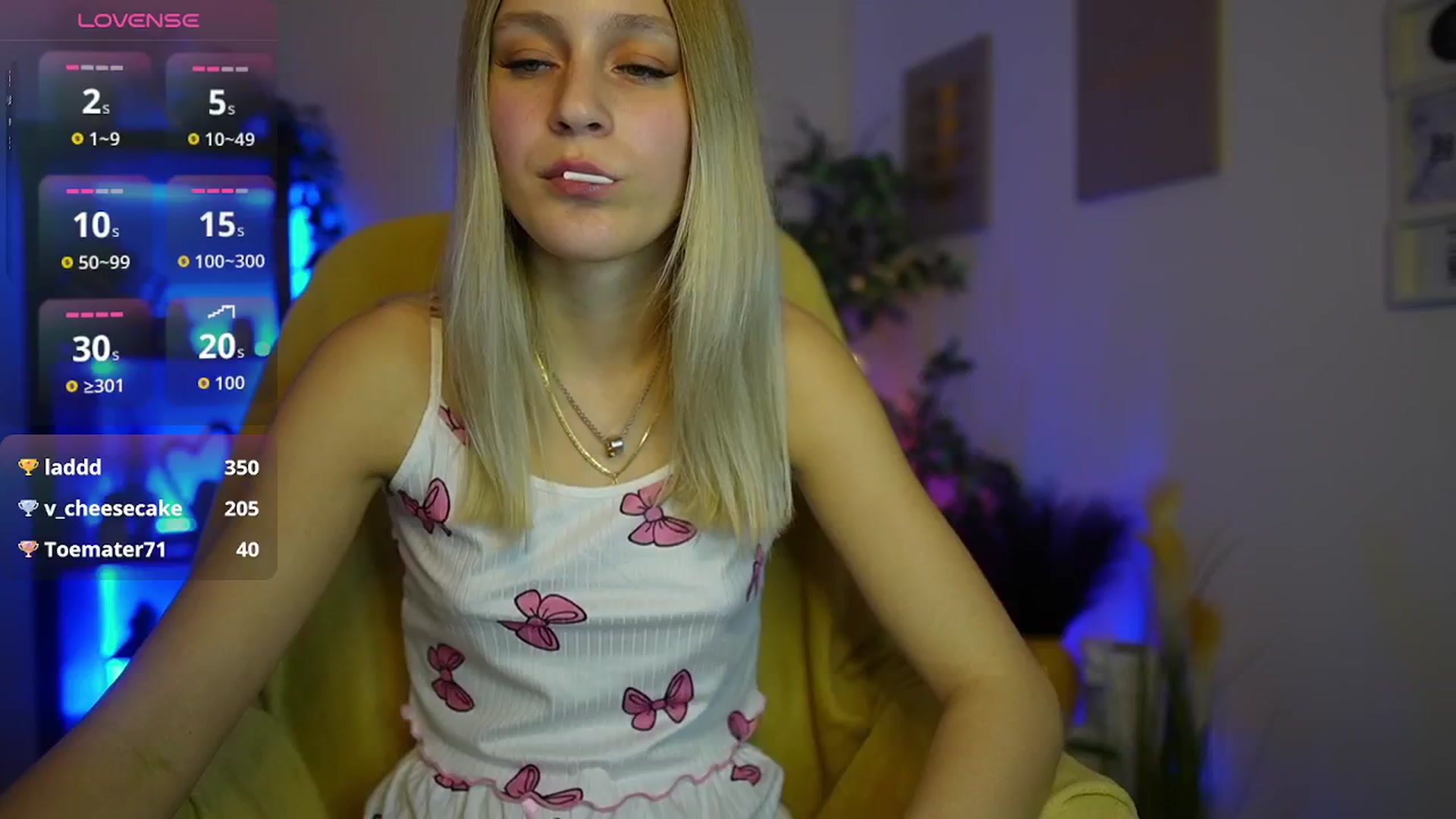 Gallery image thumbnail from Luna_Grace18's myfreecams stream on, 04/02/2026, 15:35 image 7 of 20
